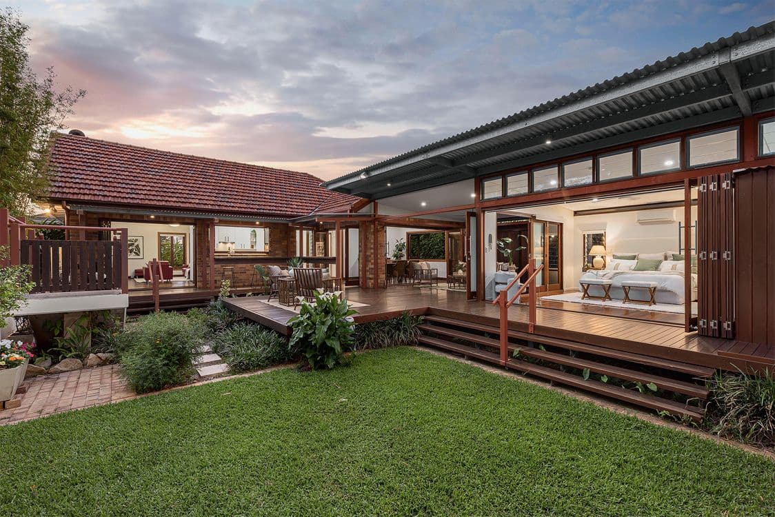 42 Newcastle Street, FAIRFIELD, QLD 4103, Fairfield - Thumbnail 2