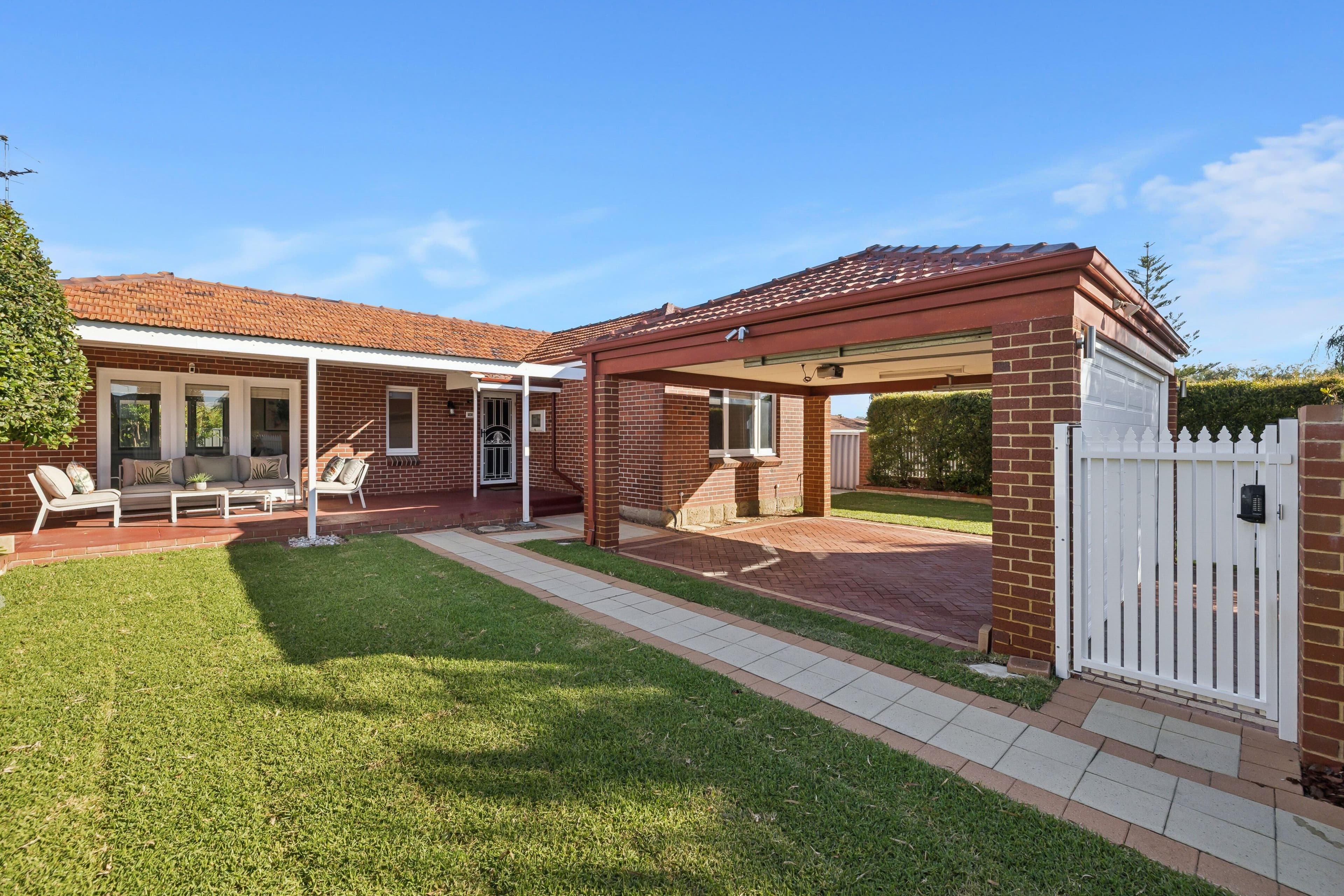 20 Walpole Street , St James WA 6102, St James - Image 1