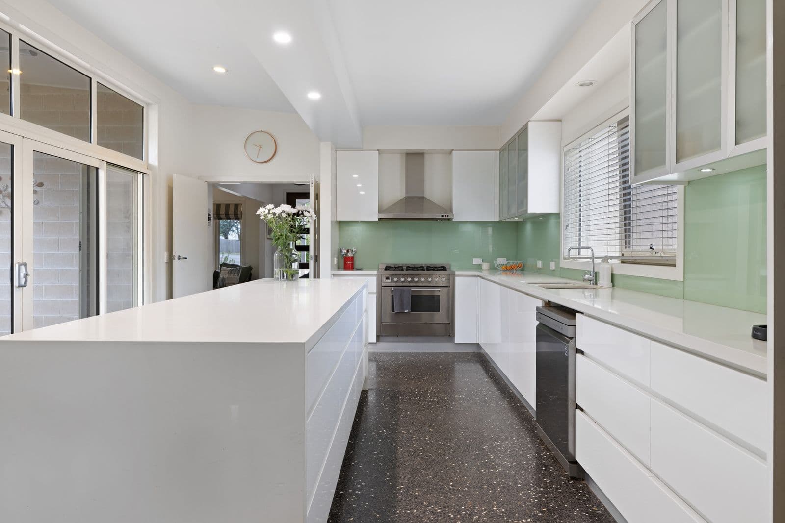 6C Louise Simon Court , Leongatha VIC 3953, Leongatha - Thumbnail 5