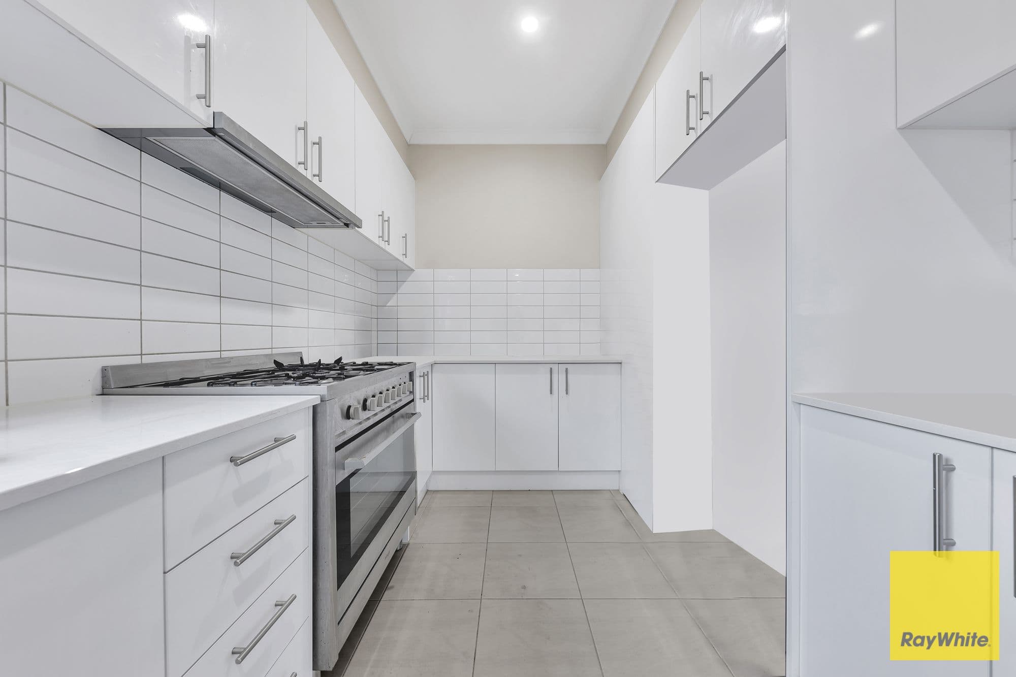 7 Voyager Boulevard , Tarneit VIC 3029, Tarneit - Thumbnail 2