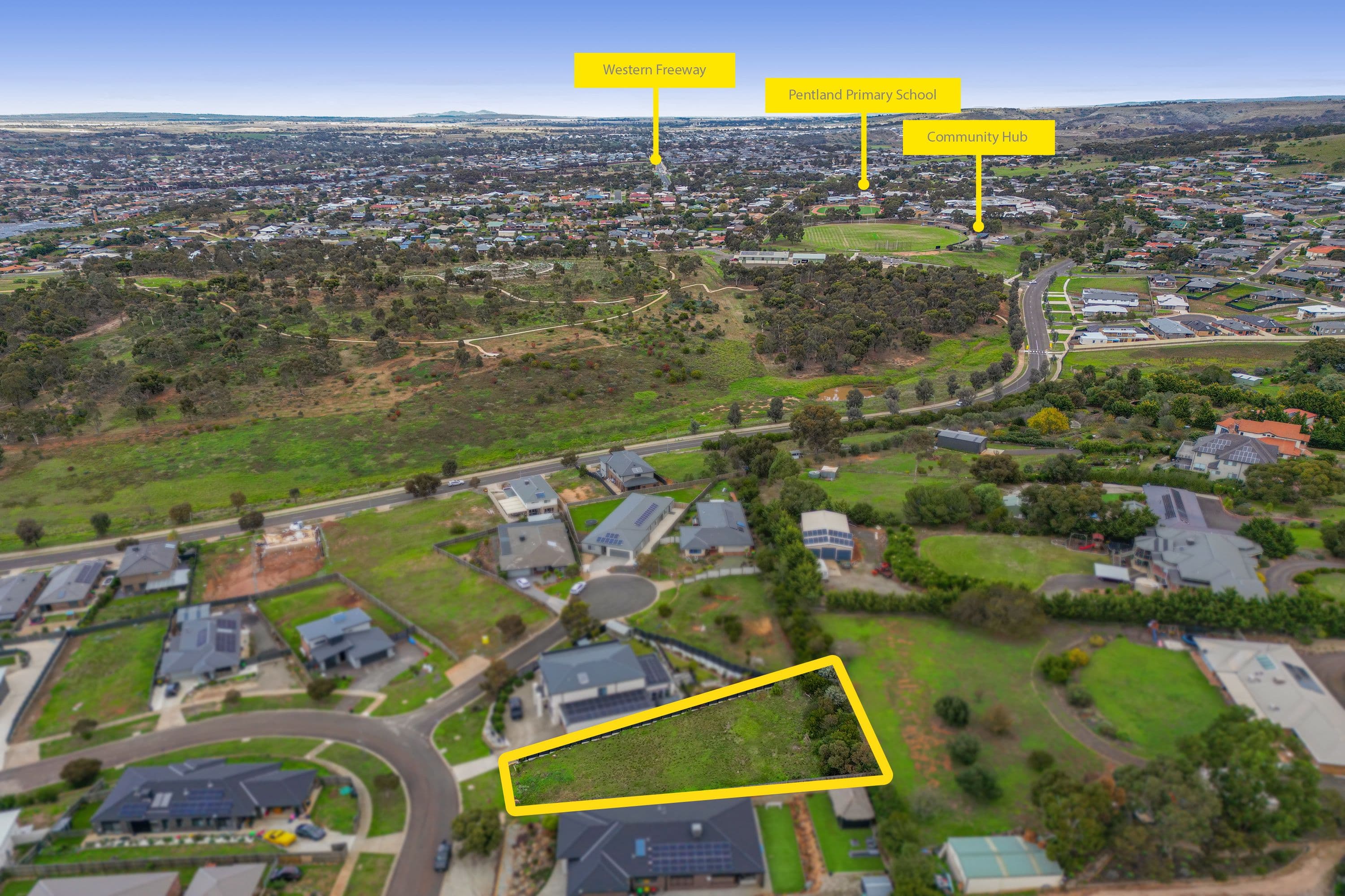 27 Darley Drive , Darley VIC 3340, Darley - Thumbnail 3