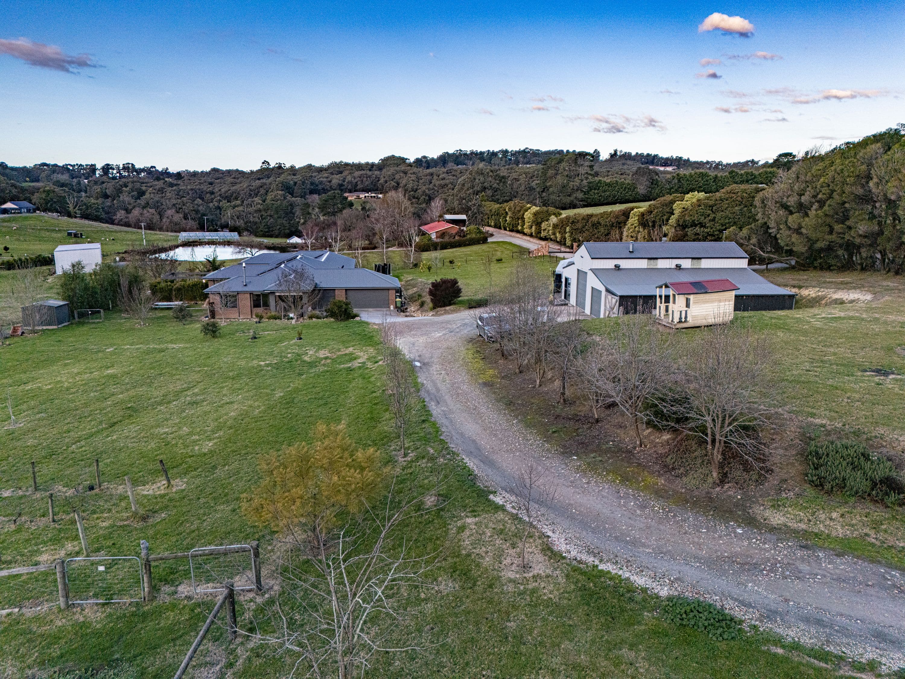 180 Old Gembrook Road, Pakenham Upper - Thumbnail 3