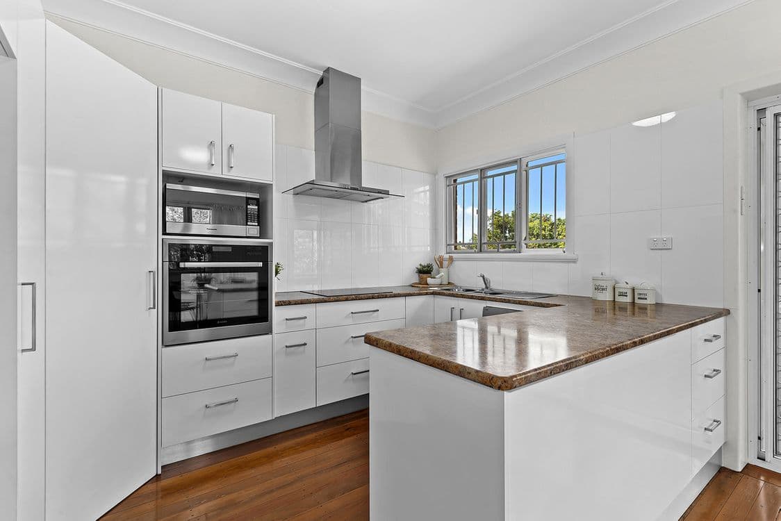 28 Crutchley Street, FAIRFIELD, QLD 4103, Fairfield - Thumbnail 5