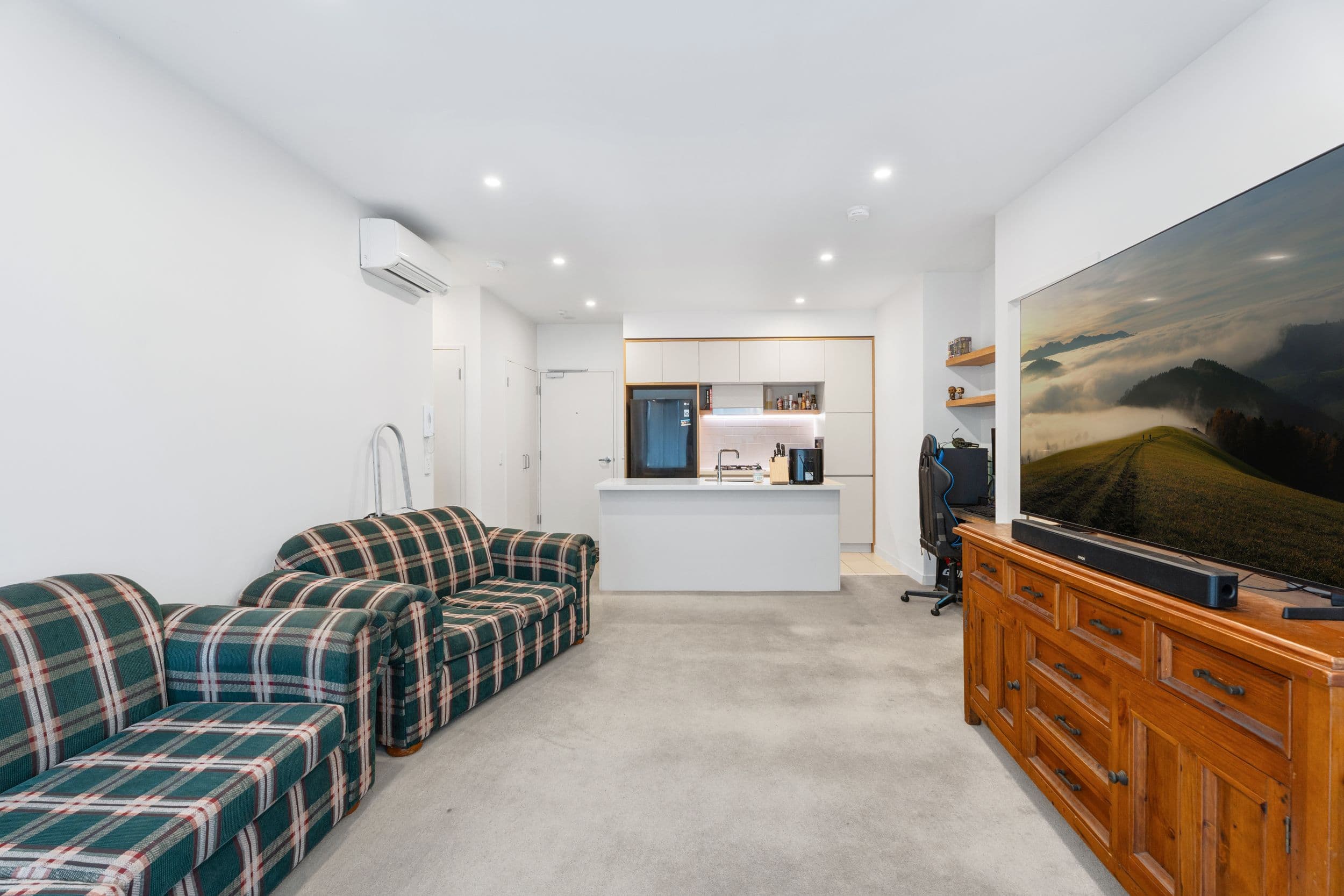 101A Lord Sheffield Circuit , Penrith NSW 2750, Penrith - Thumbnail 6