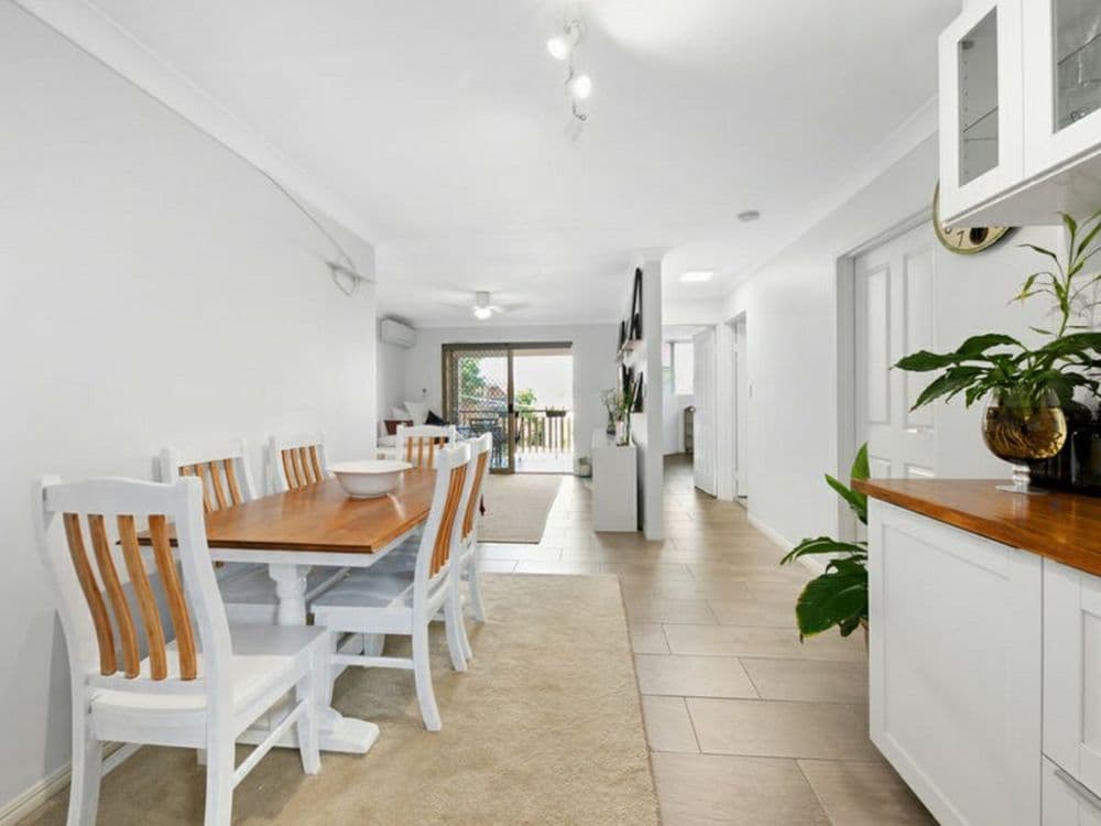 2/44 Bower Street, ANNERLEY, QLD 4103, Annerley - Image 1