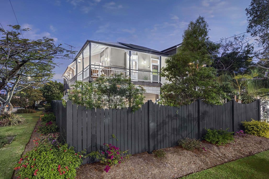 29 Wingarra Street, YEERONGPILLY, QLD 4105, Yeerongpilly - Image 1