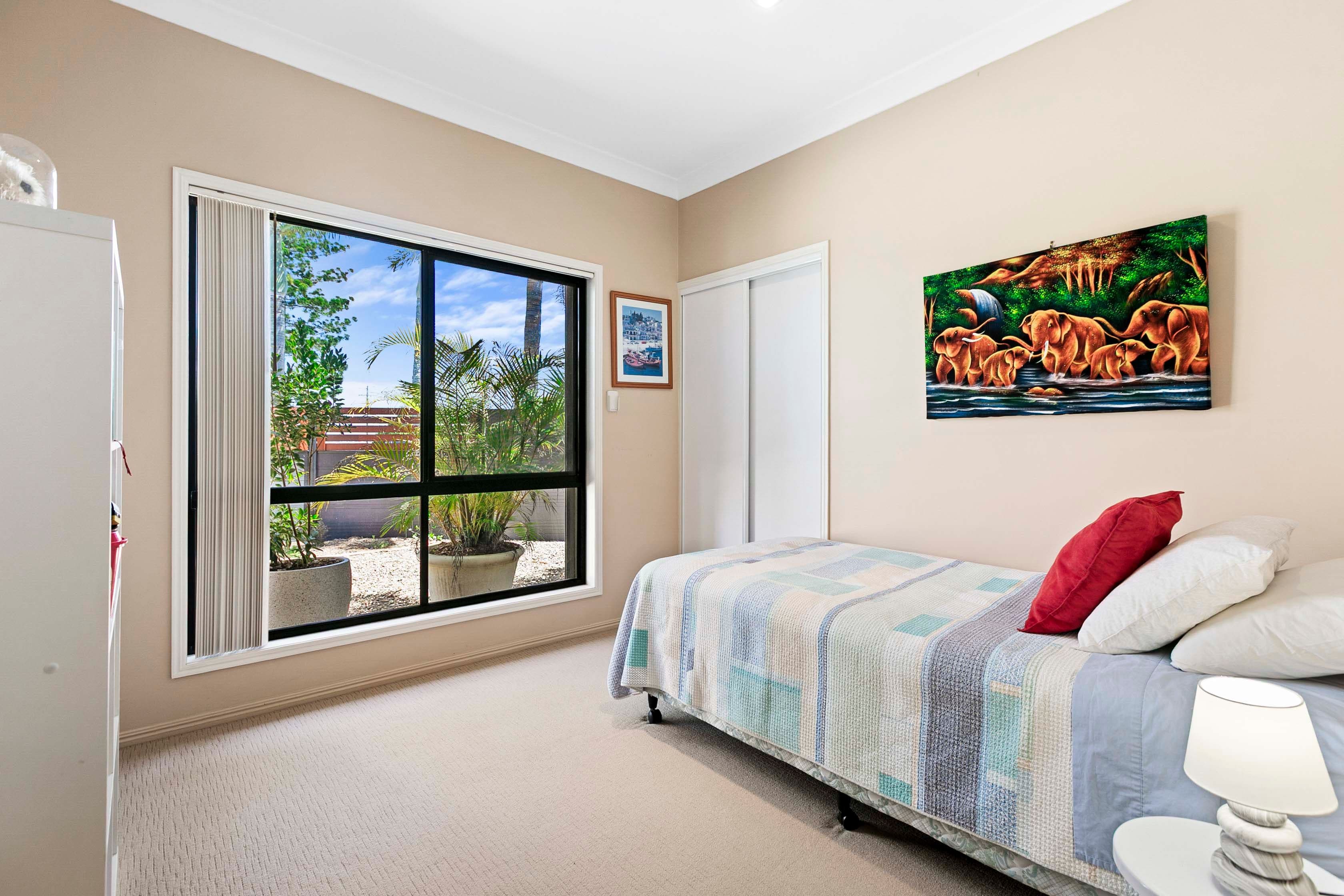 2 Davis Drive , Kawungan QLD 4655, Kawungan - Thumbnail 8