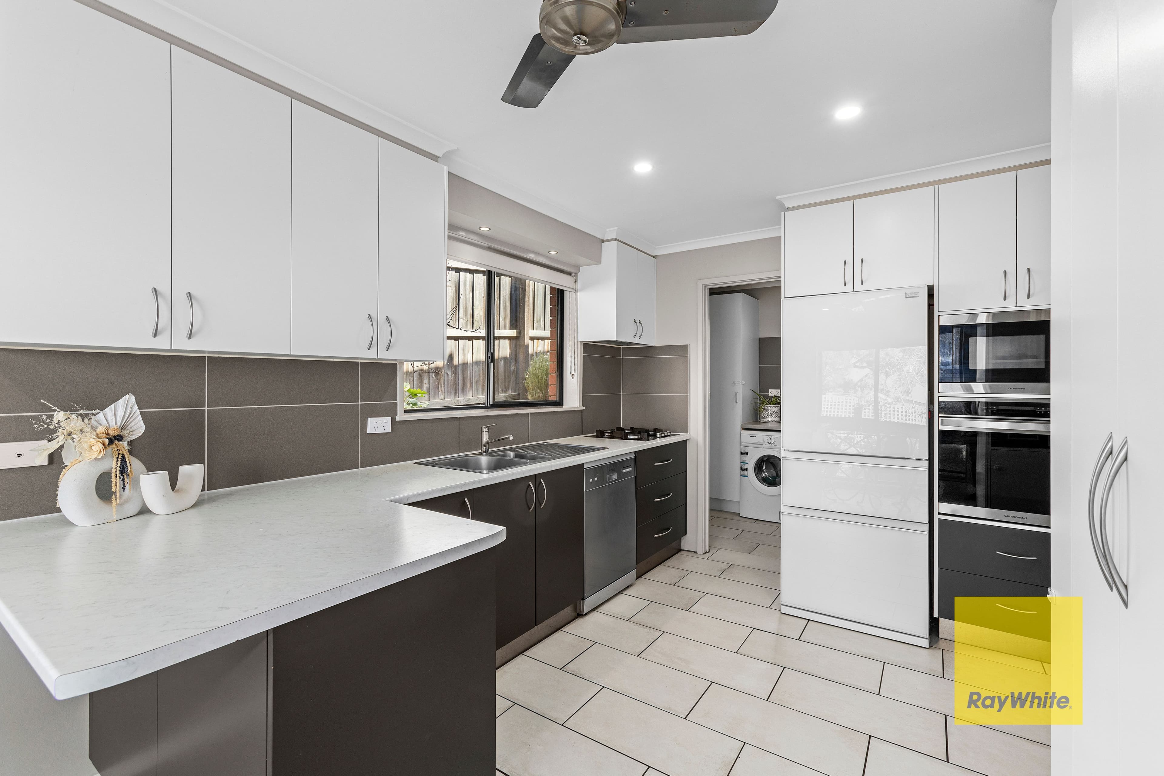 17 Jinjella Road, Highton - Thumbnail 2