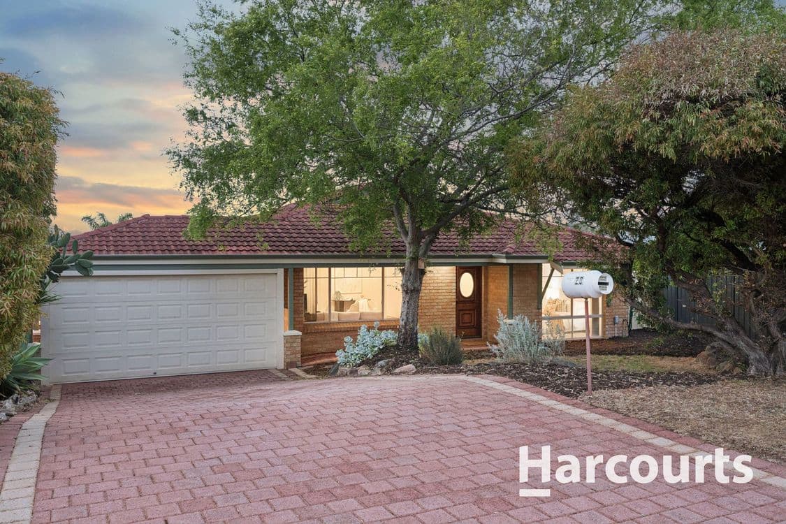 20 Fisherton Circuit, KINROSS, WA 6028, Kinross - Image 1