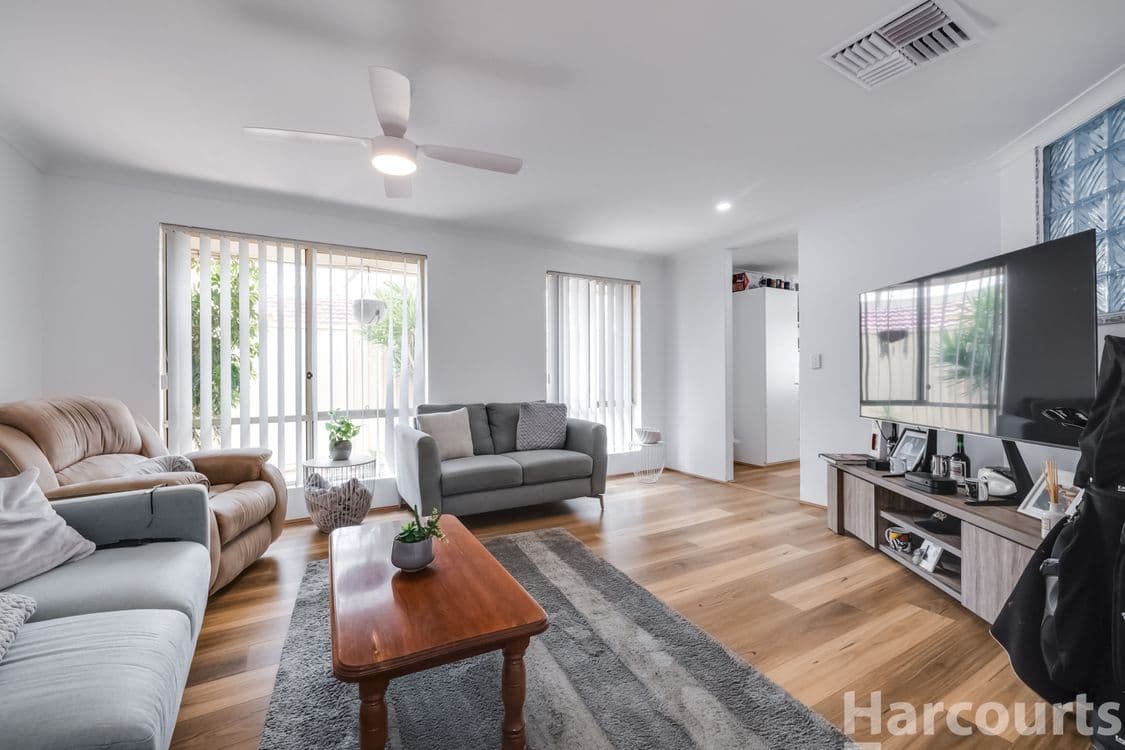 10 Brunel Court, CURRAMBINE, WA 6028, Currambine - Thumbnail 3