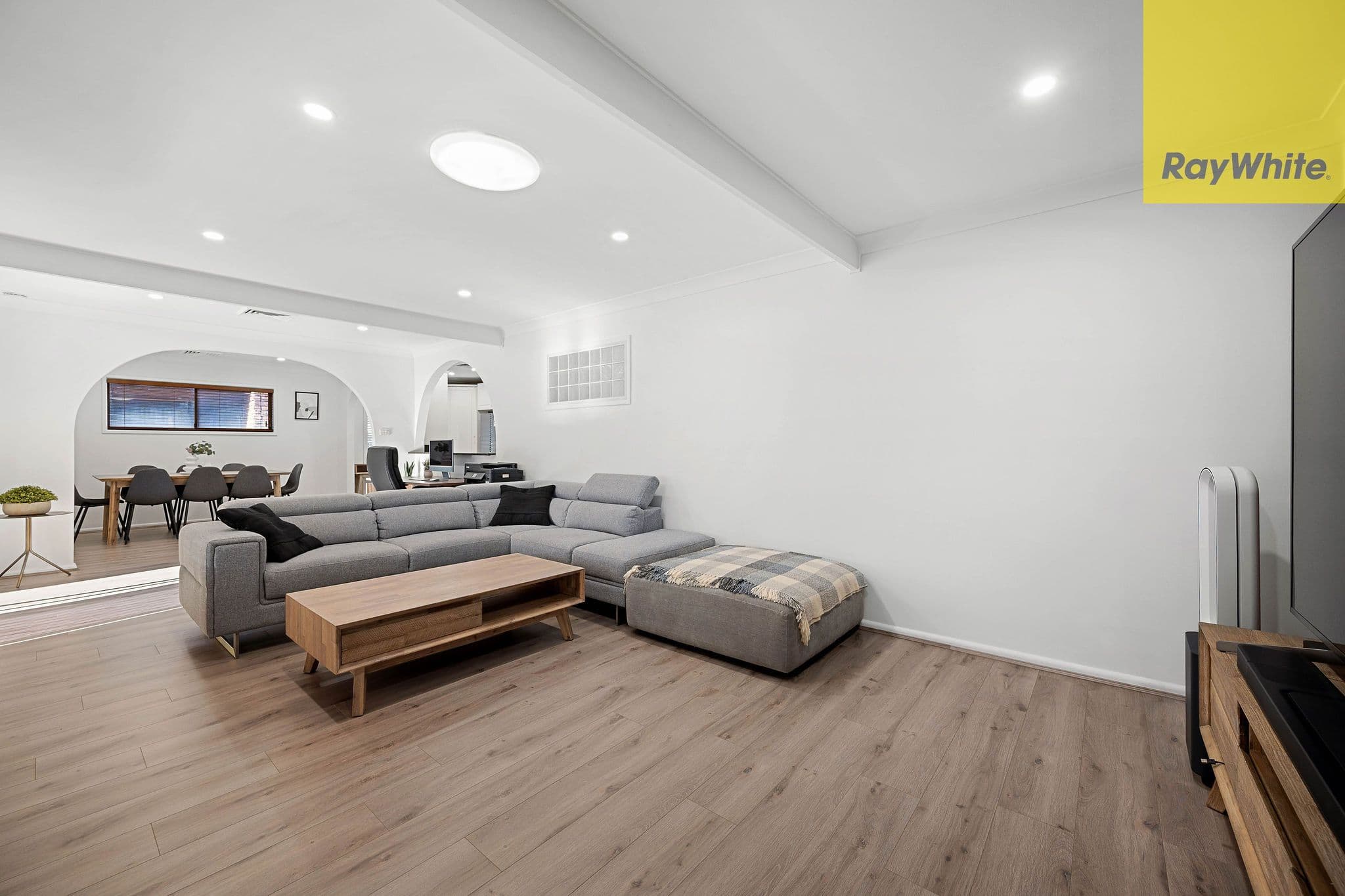 2 Menin Place , Milperra NSW 2214, Milperra - Thumbnail 4