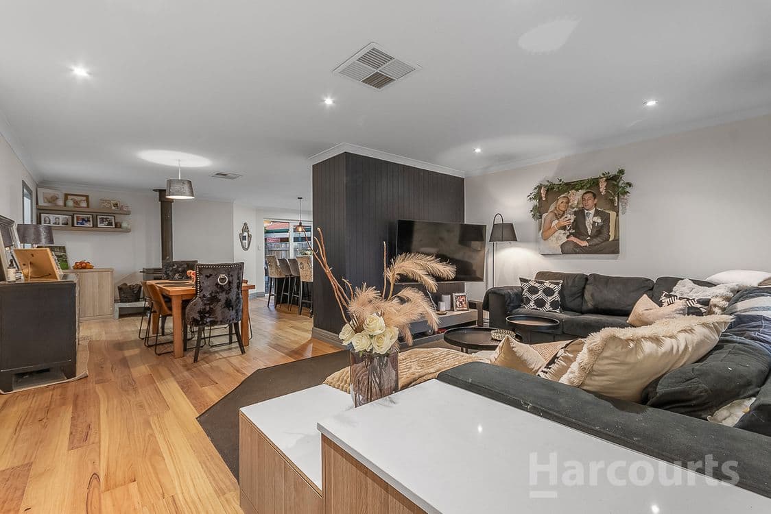 17 Wakatipu Way, JOONDALUP, WA 6027, Joondalup - Thumbnail 2