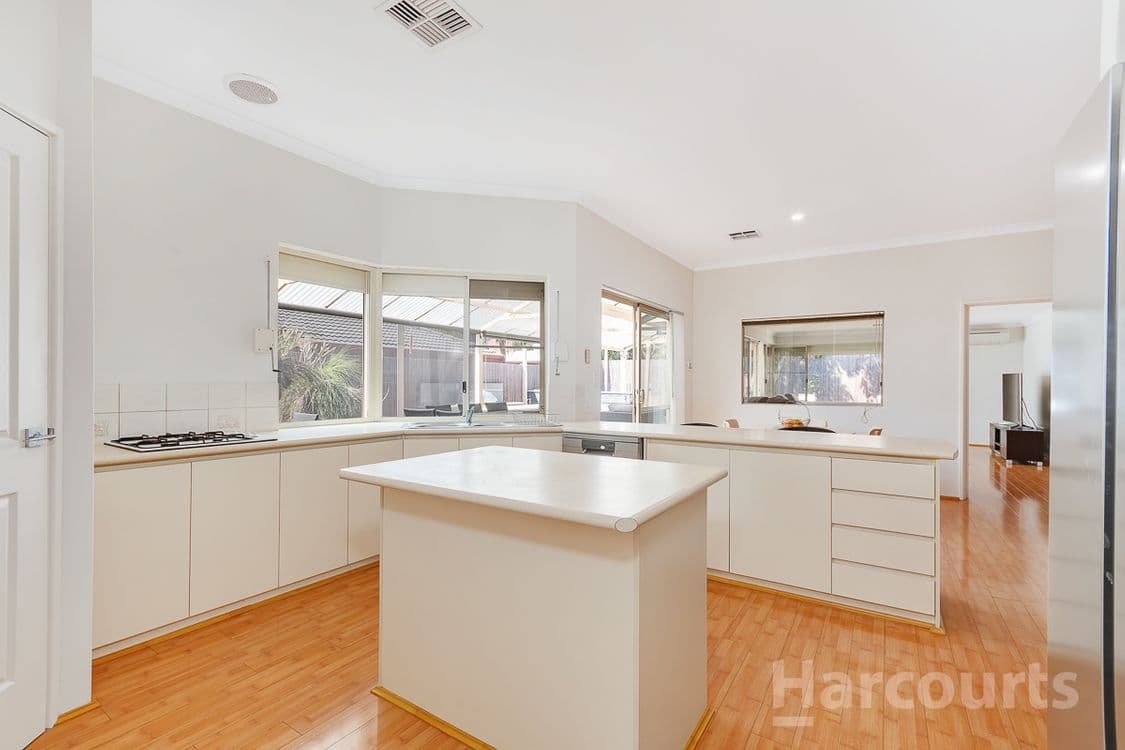 4 Domeney Place, LANDSDALE, WA 6065, Landsdale - Thumbnail 7