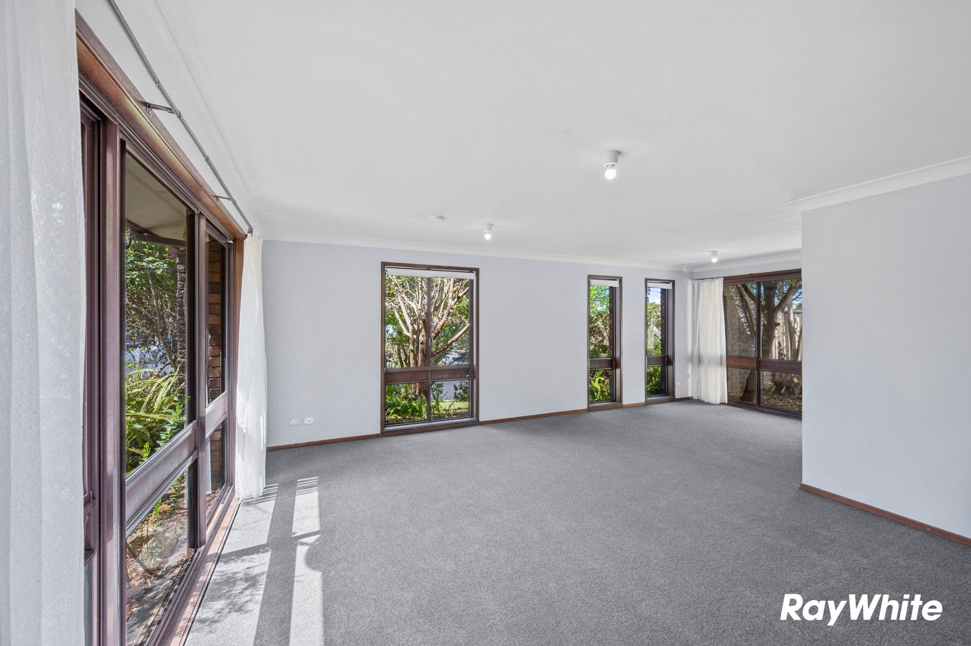 16 Johnson Place , Surf Beach NSW 2536, Surf Beach - Thumbnail 8