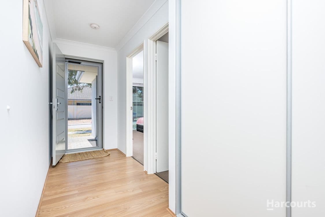 63 Bewdley Way, ALKIMOS, WA 6038, Alkimos - Thumbnail 3