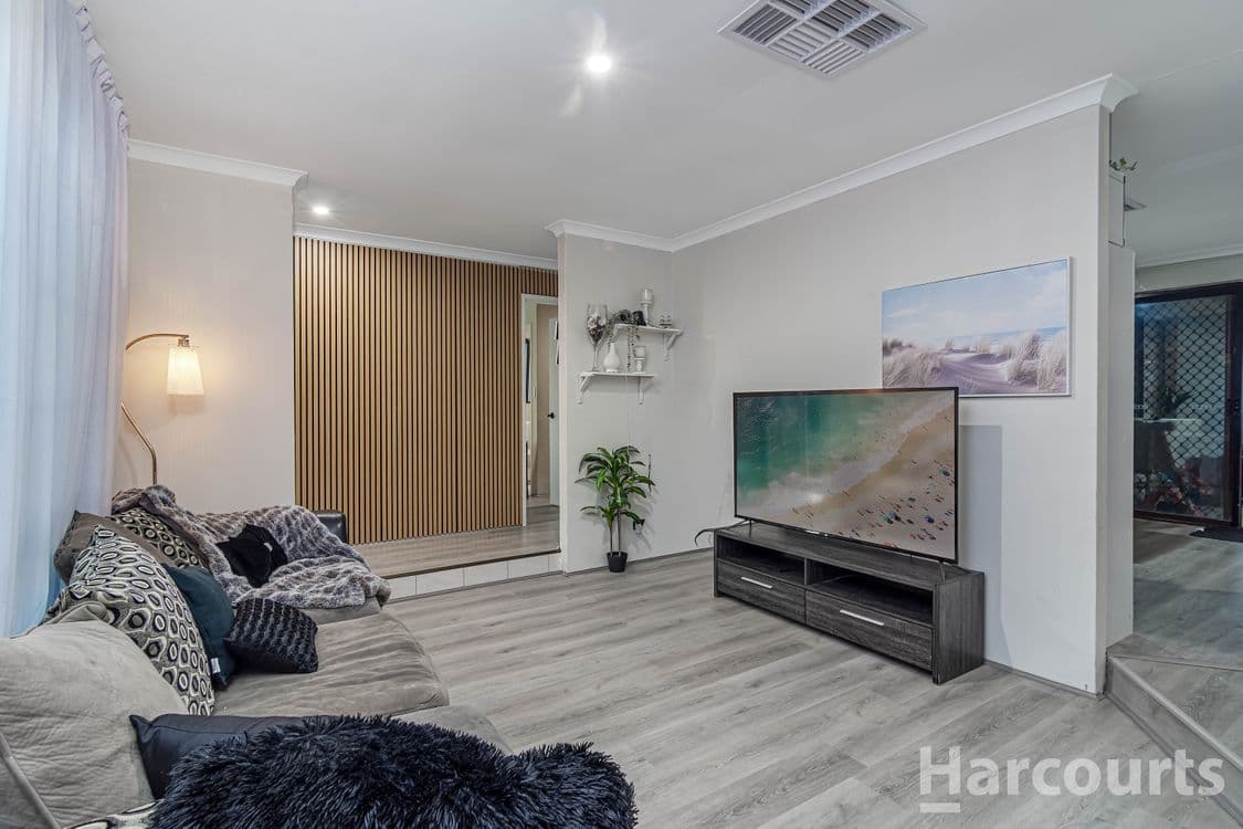 5 Wilcannia Elbow, CURRAMBINE, WA 6028, Currambine - Thumbnail 3