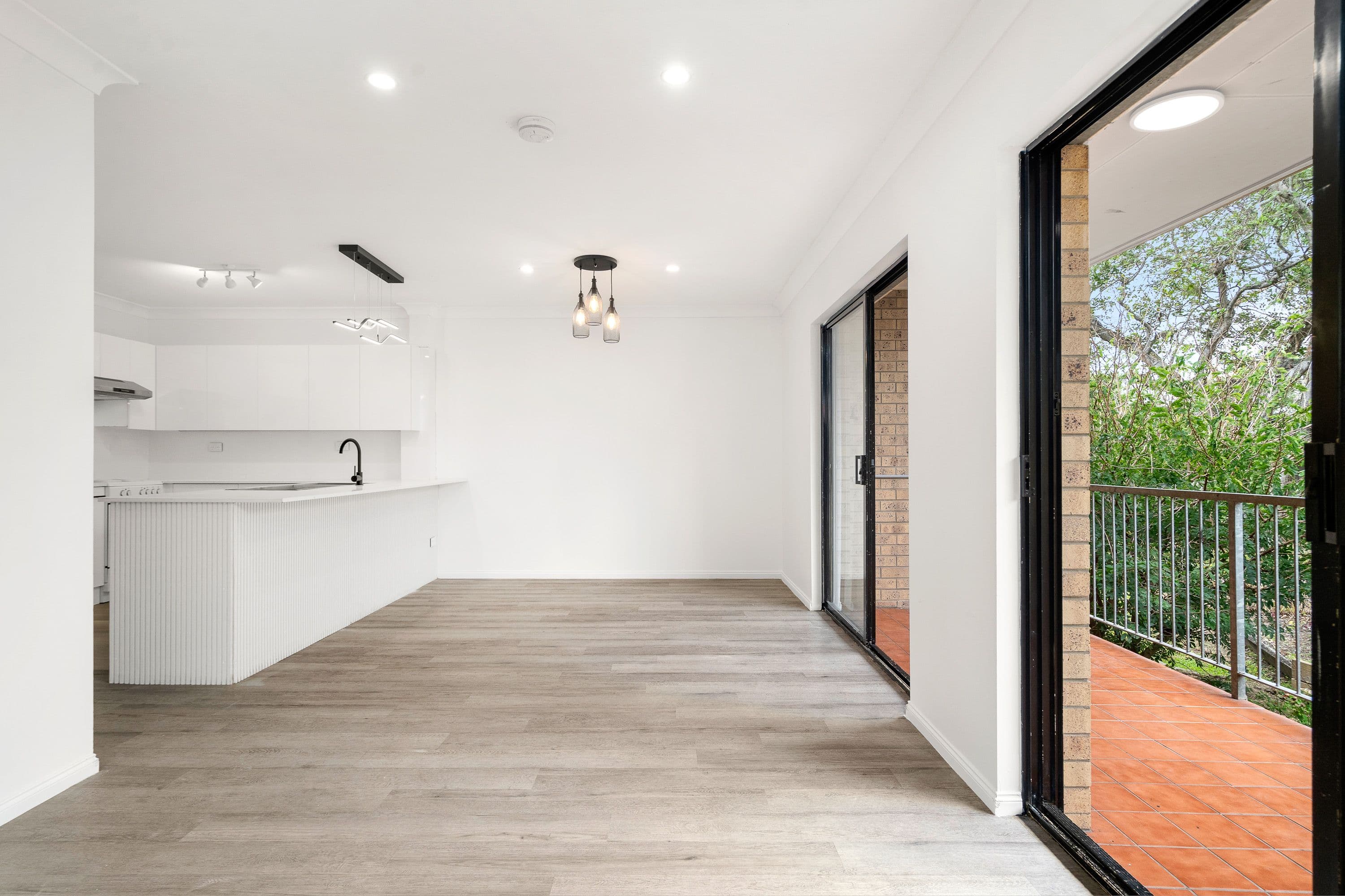 31 Victor Street , Holland Park QLD 4121, Holland Park - Thumbnail 4