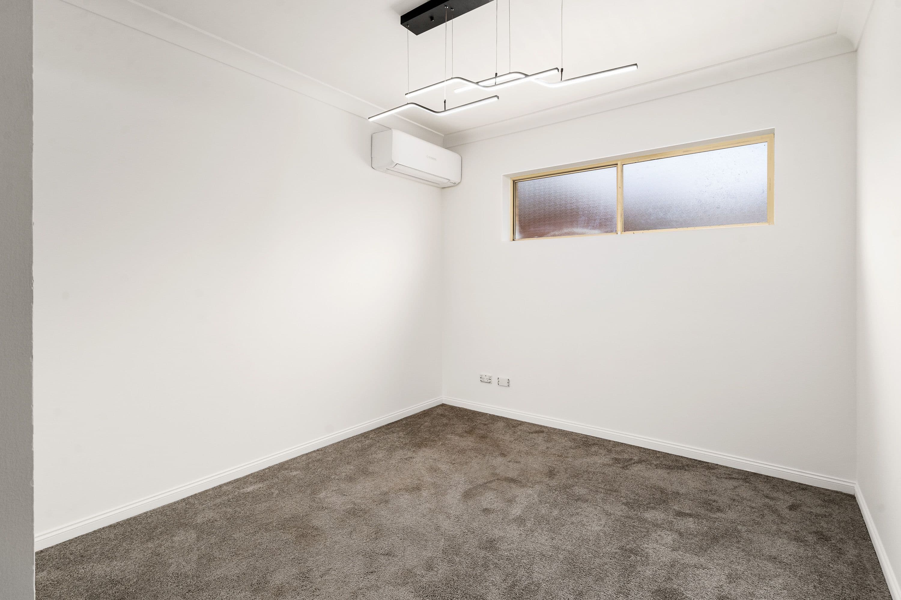 31 Victor Street , Holland Park QLD 4121, Holland Park - Thumbnail 7