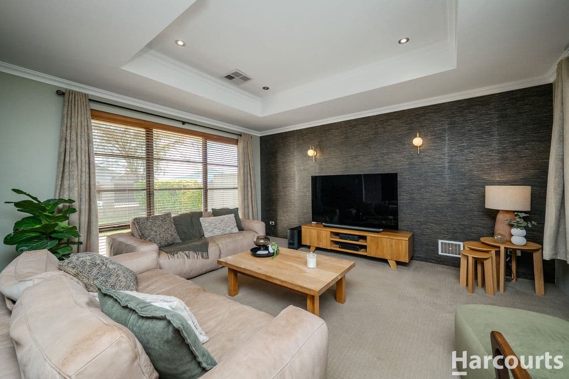 21 Josbury Corner, CARRAMAR, WA 6031, Carramar - Thumbnail 5
