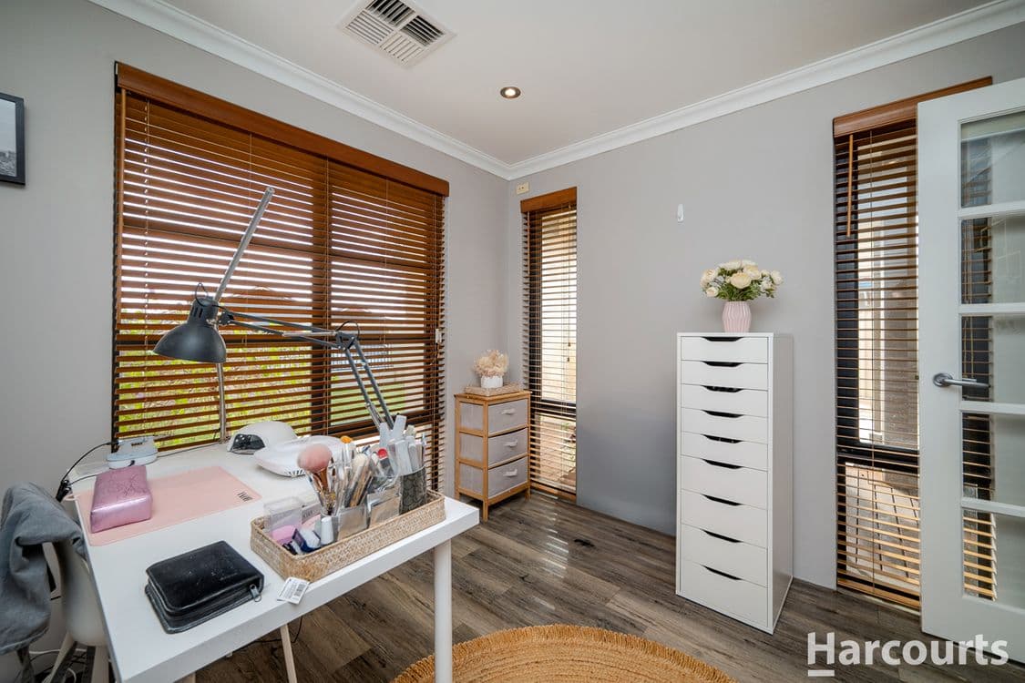 21 Josbury Corner, CARRAMAR, WA 6031, Carramar - Thumbnail 6