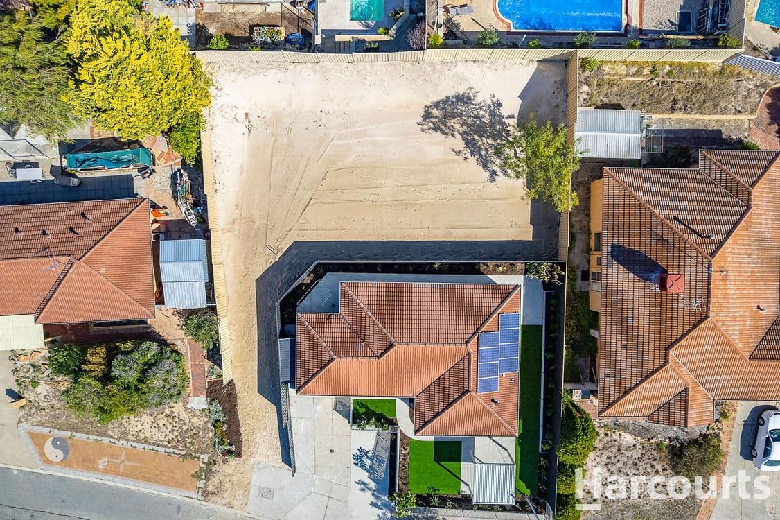 2/3 Lyndon Court, HEATHRIDGE, WA 6027, Heathridge - Thumbnail 3