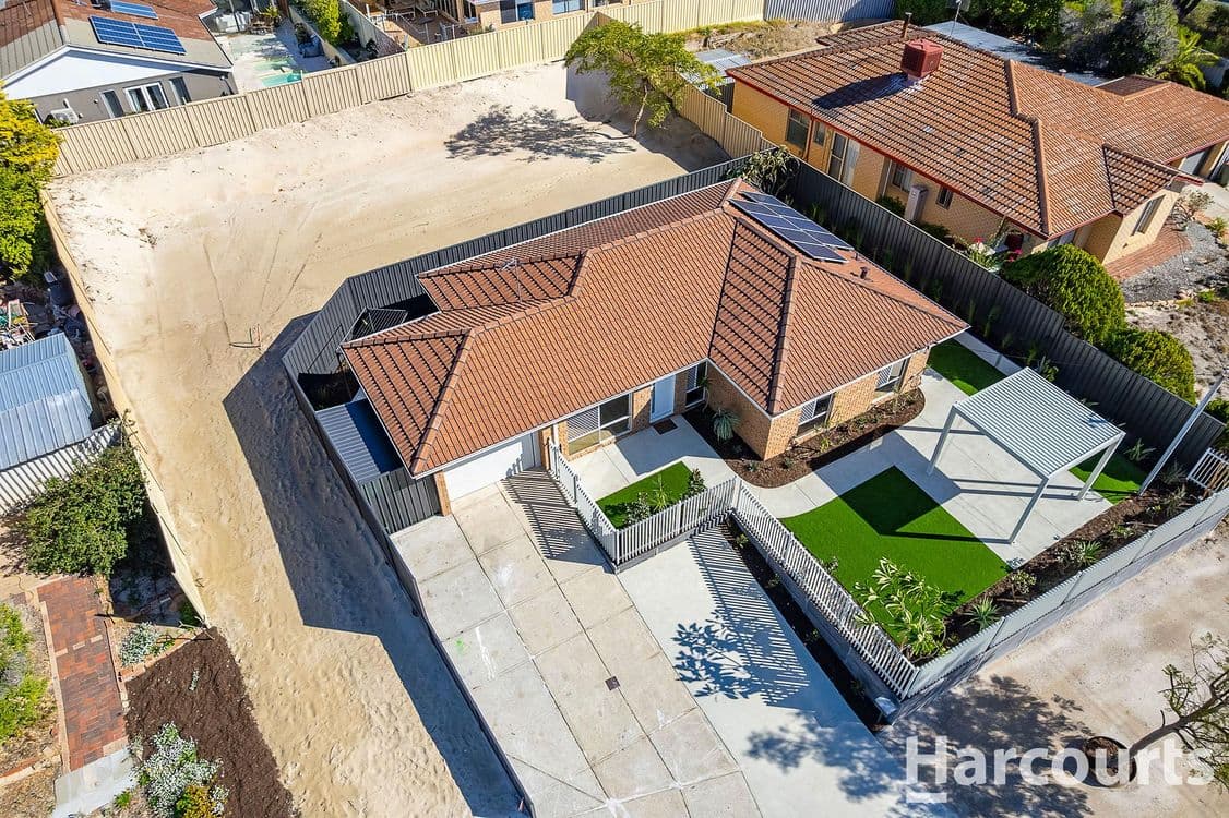 2/3 Lyndon Court, HEATHRIDGE, WA 6027, Heathridge - Thumbnail 5