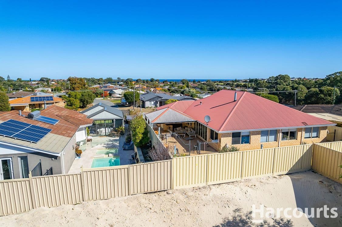 2/3 Lyndon Court, HEATHRIDGE, WA 6027, Heathridge - Thumbnail 7