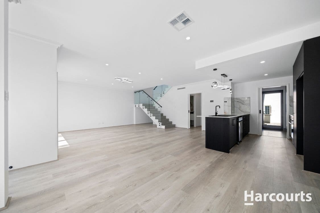 2/151 Alma Road, NORTH PERTH, WA 6006, North Perth - Thumbnail 7