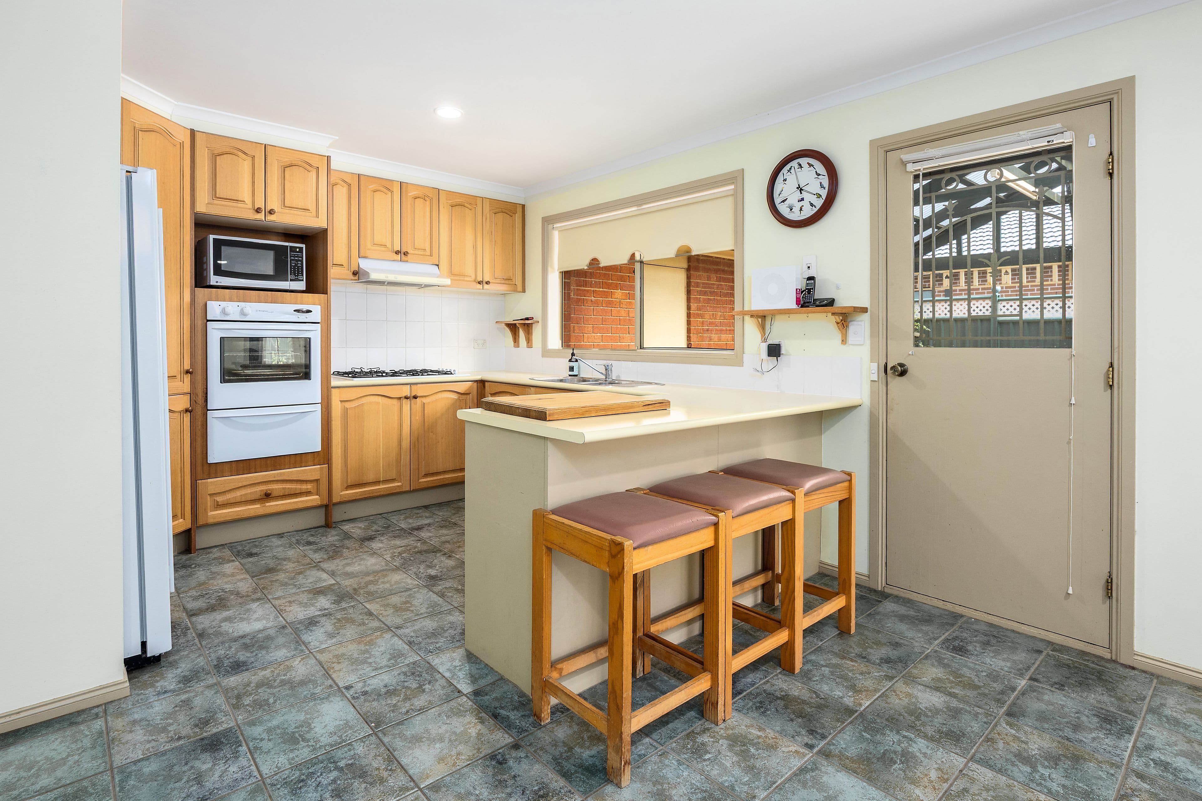 27 Clovelly Avenue , Rosebud VIC 3939, Rosebud - Thumbnail 3