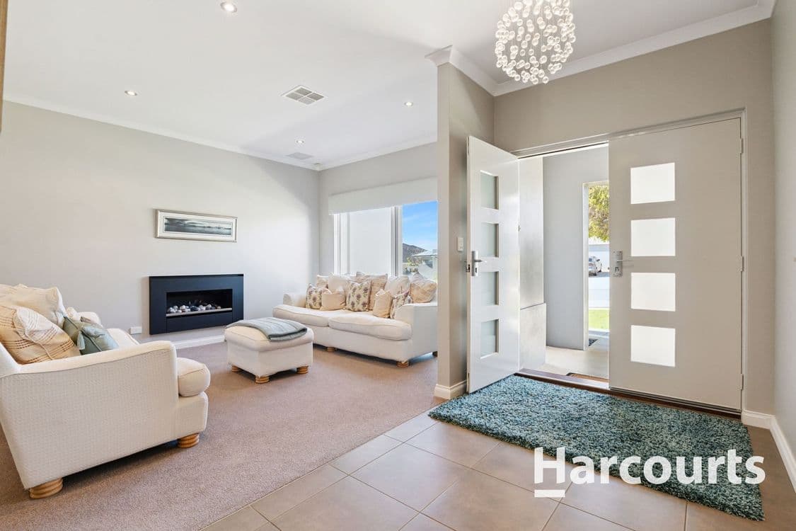 51 Mattingleys Approach, BURNS BEACH, WA 6028, Burns Beach - Thumbnail 3