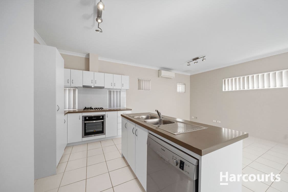 194 Nicholas Road, HOCKING, WA 6065, Hocking - Thumbnail 6