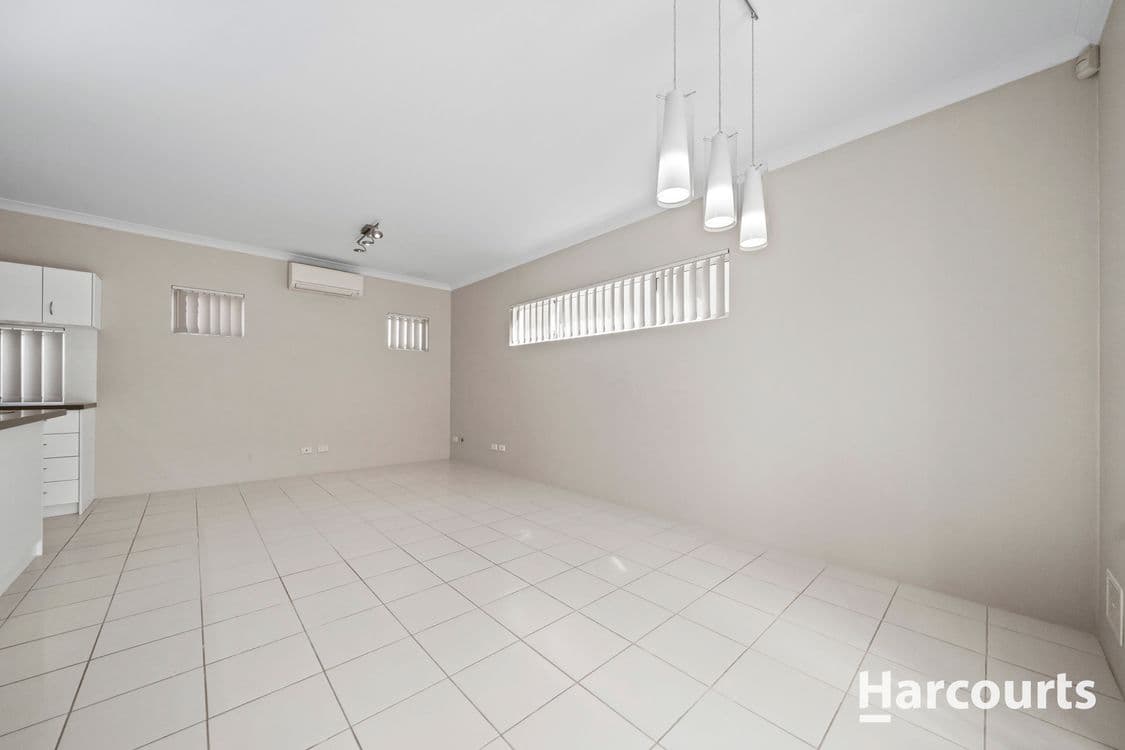 194 Nicholas Road, HOCKING, WA 6065, Hocking - Thumbnail 8