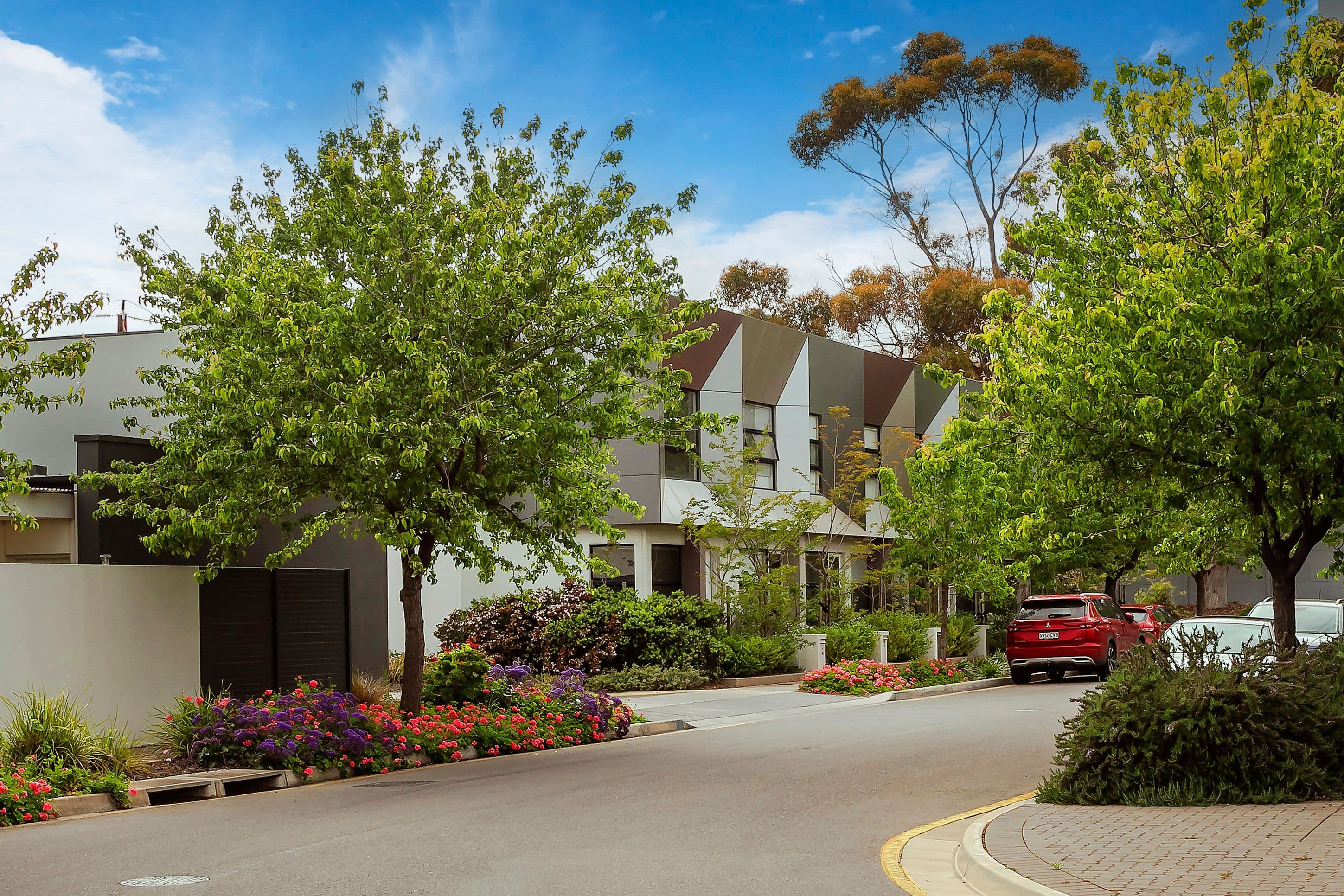 21 Masterdale Court , St Clair SA 5011, St Clair - Thumbnail 3