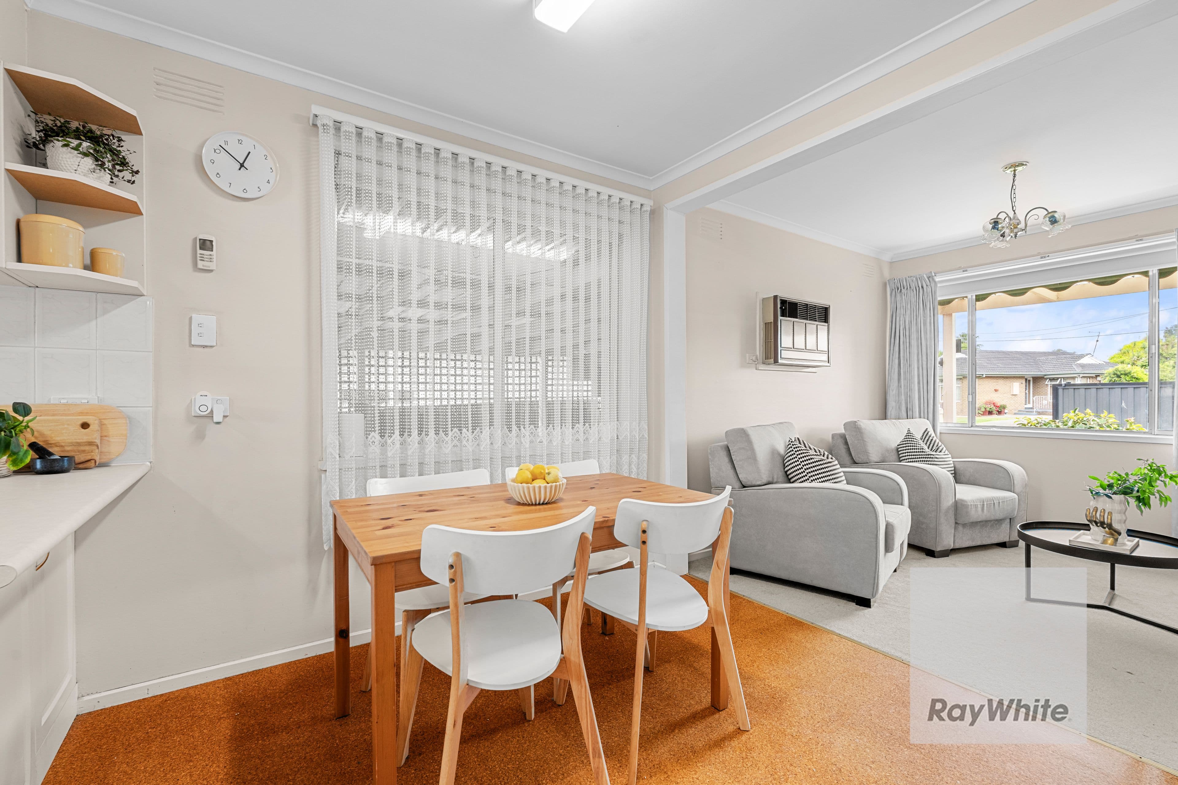 22 Glenn Crescent , Bundoora VIC 3083, Bundoora - Thumbnail 3