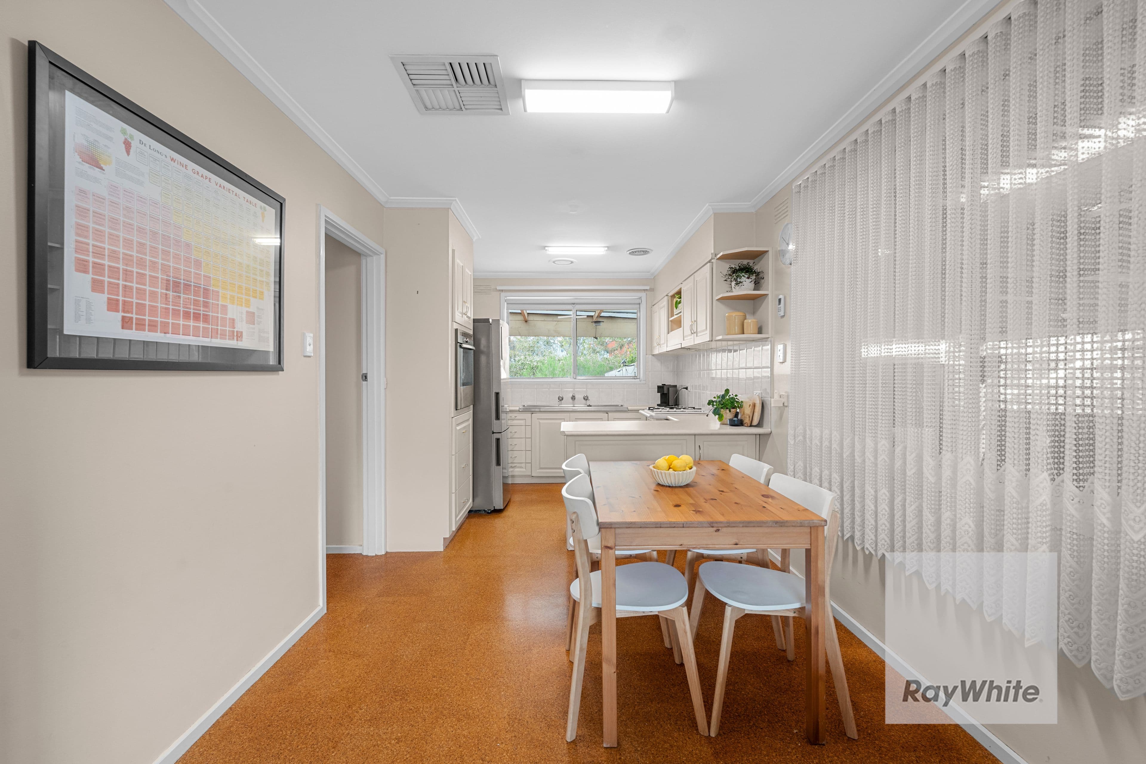 22 Glenn Crescent , Bundoora VIC 3083, Bundoora - Thumbnail 4