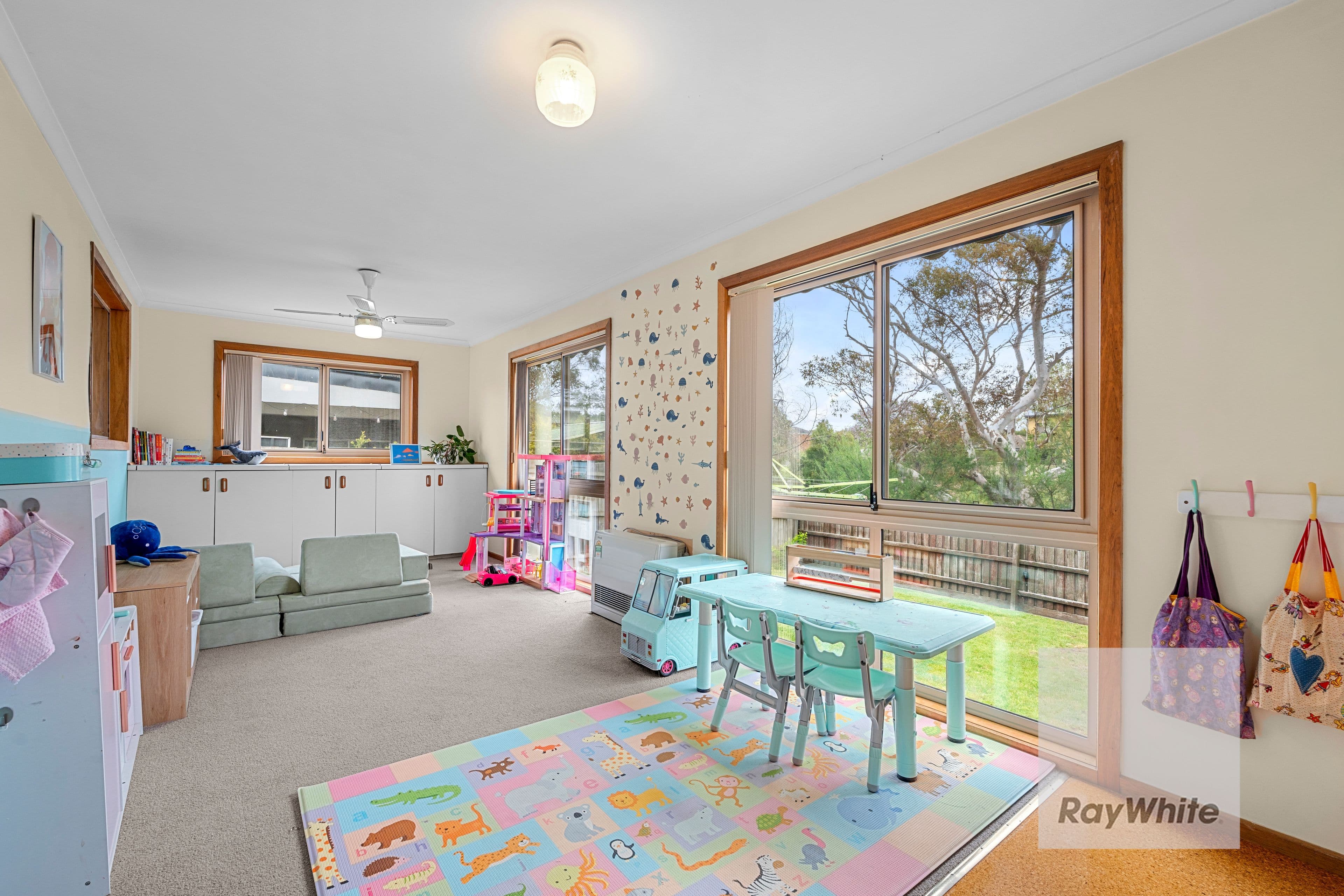 22 Glenn Crescent , Bundoora VIC 3083, Bundoora - Thumbnail 6