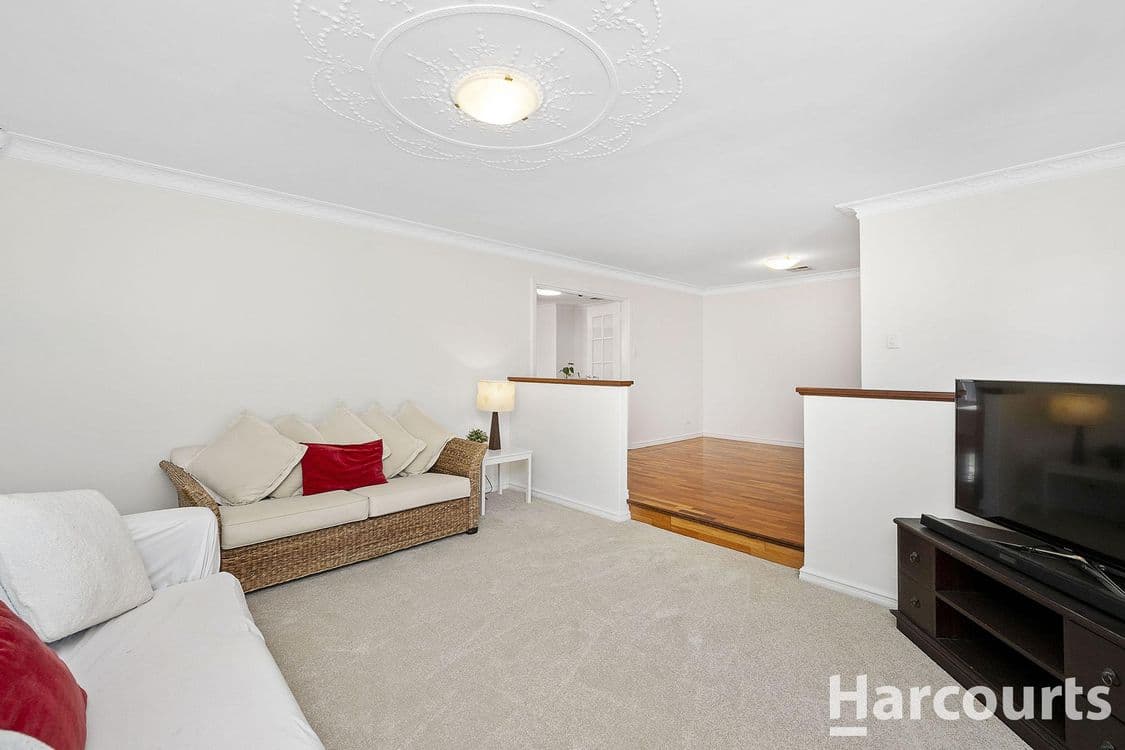 22 Viewcrest Way, SORRENTO, WA 6020, Sorrento - Thumbnail 7