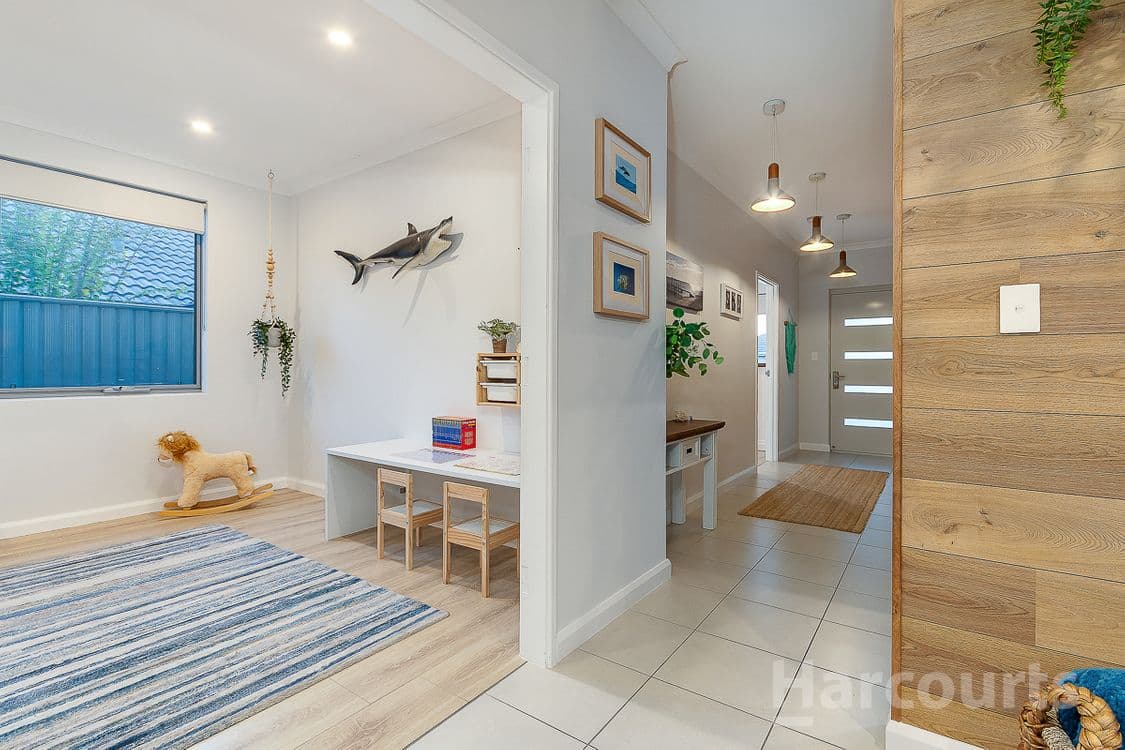 18 Icterine Road, EGLINTON, WA 6034, Eglinton - Thumbnail 4