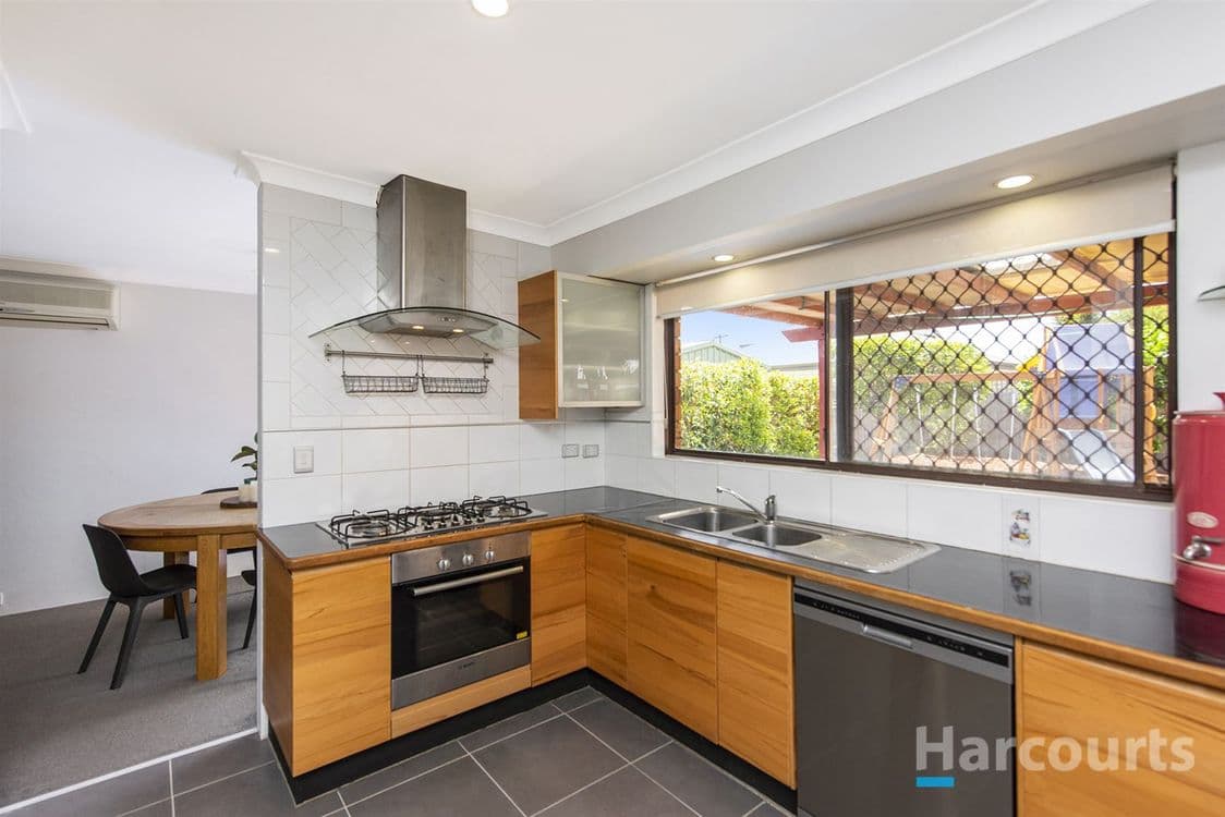 3 Kamara Court, WANNEROO, WA 6065, Wanneroo - Thumbnail 6