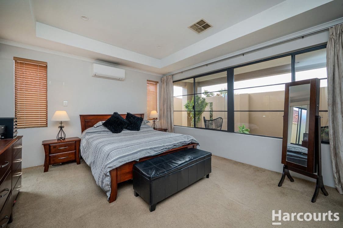 8 Bardeen Pass, CARRAMAR, WA 6031, Carramar - Thumbnail 6
