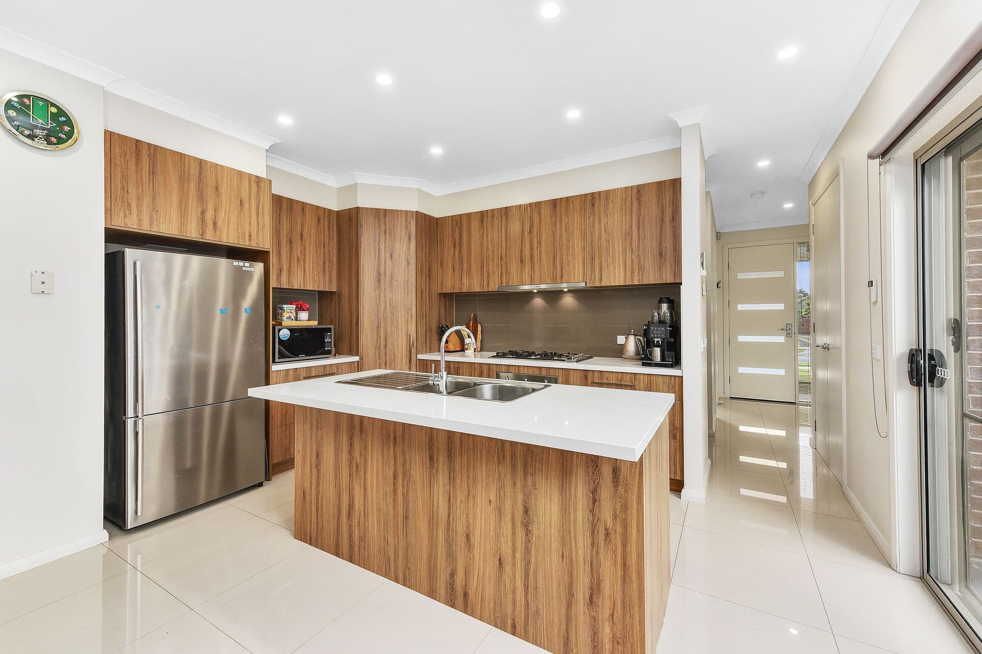 6 Fernvale Crescent , Wheelers Hill VIC 3150, Wheelers Hill - Thumbnail 4