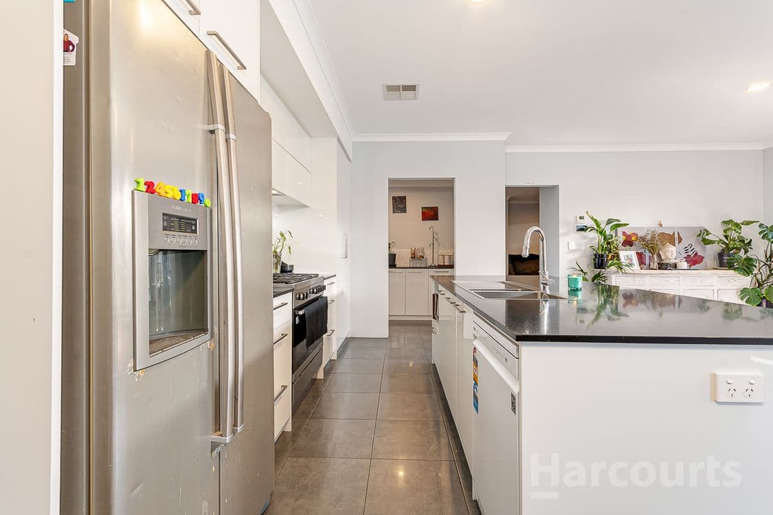 130 Trethowan Promenade, ALKIMOS, WA 6038, Alkimos - Thumbnail 8