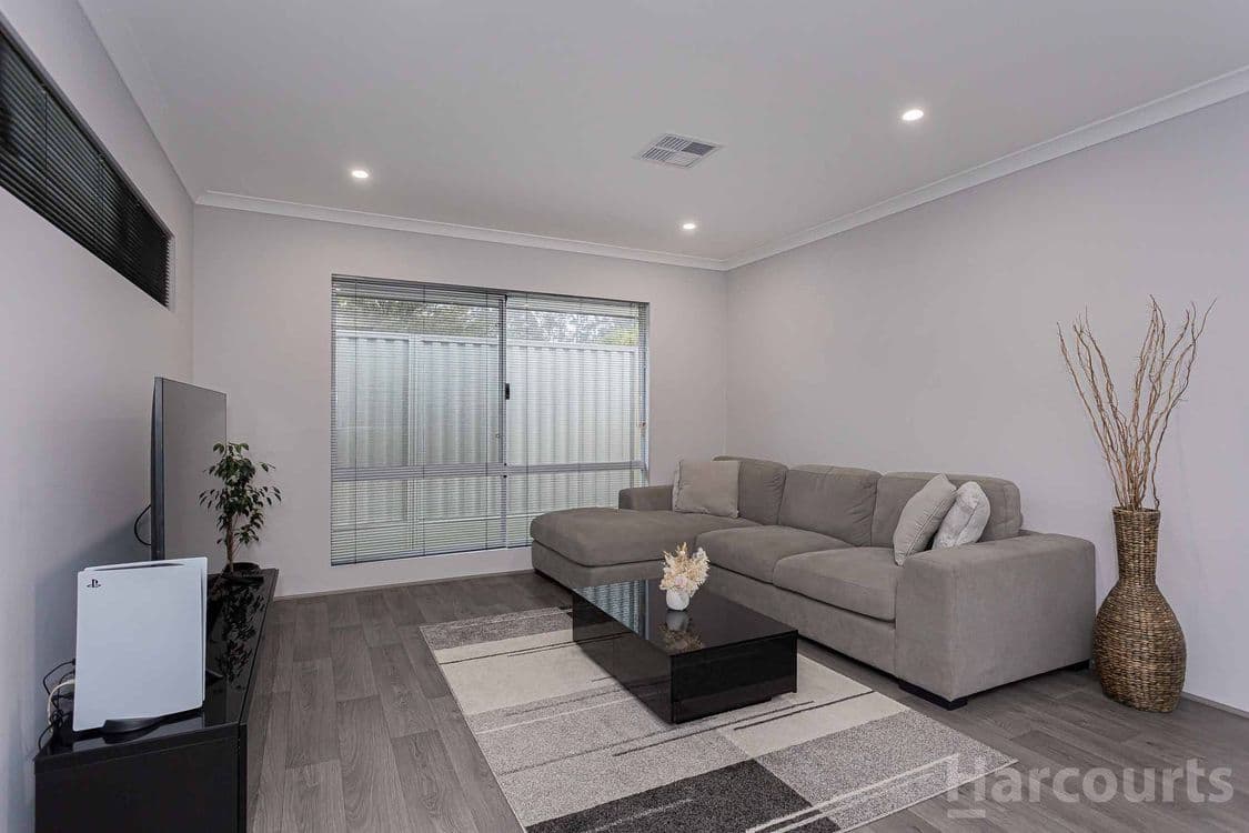 112 Routeburn Street, WANNEROO, WA 6065, Wanneroo - Thumbnail 6
