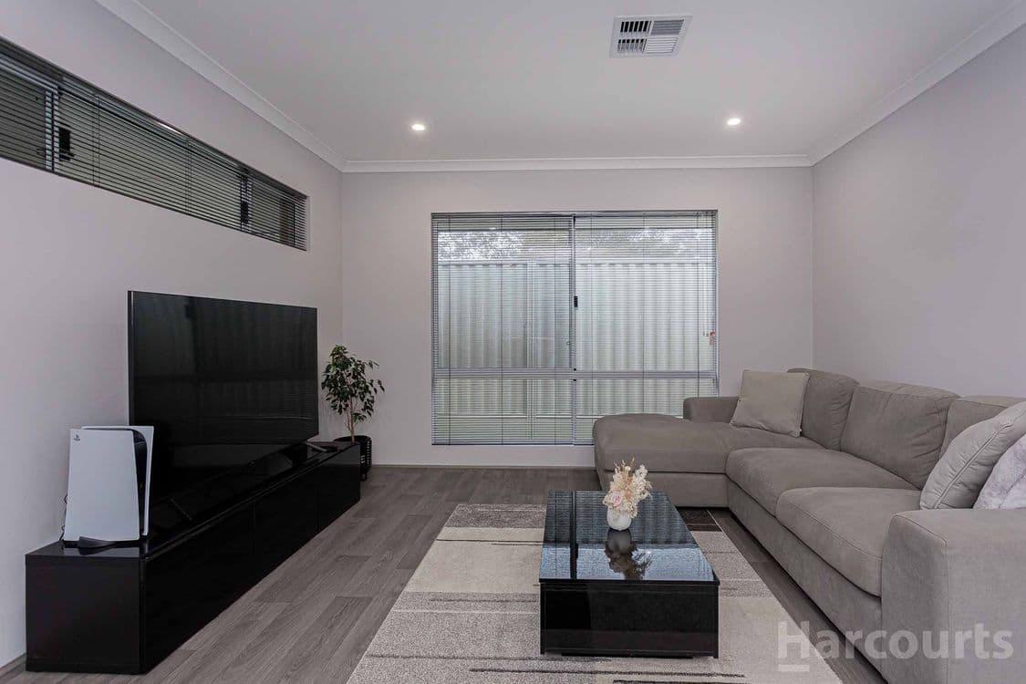 112 Routeburn Street, WANNEROO, WA 6065, Wanneroo - Thumbnail 8