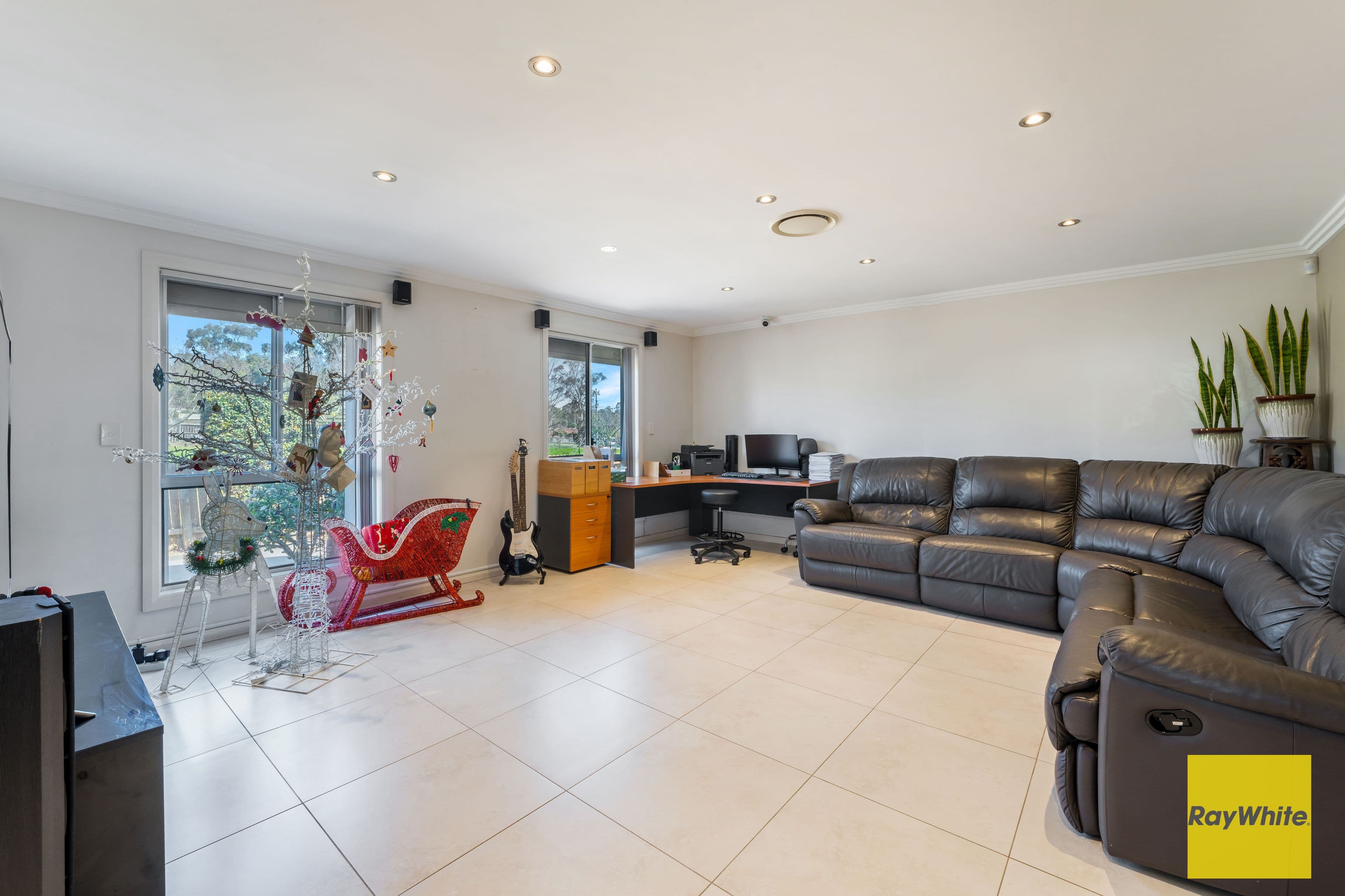 54 Paperbark Circuit , Casula NSW 2170, Casula - Thumbnail 3