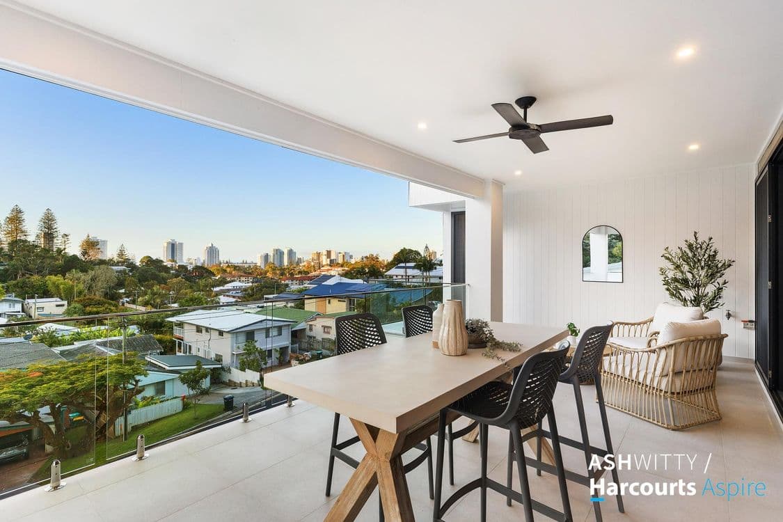 13 Tooloon Street, COOLANGATTA, QLD 4225, Coolangatta - Thumbnail 5