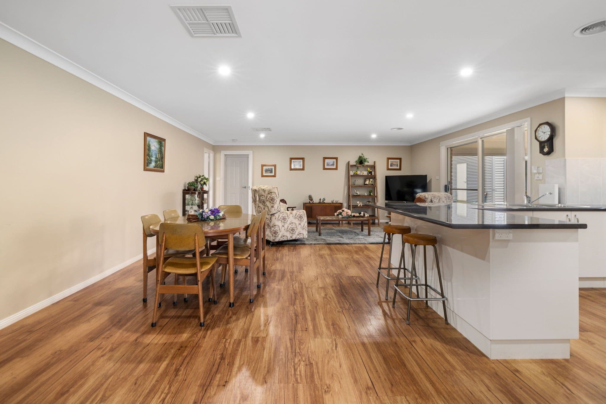 17 Jordan Place , Young NSW 2594, Young - Thumbnail 5