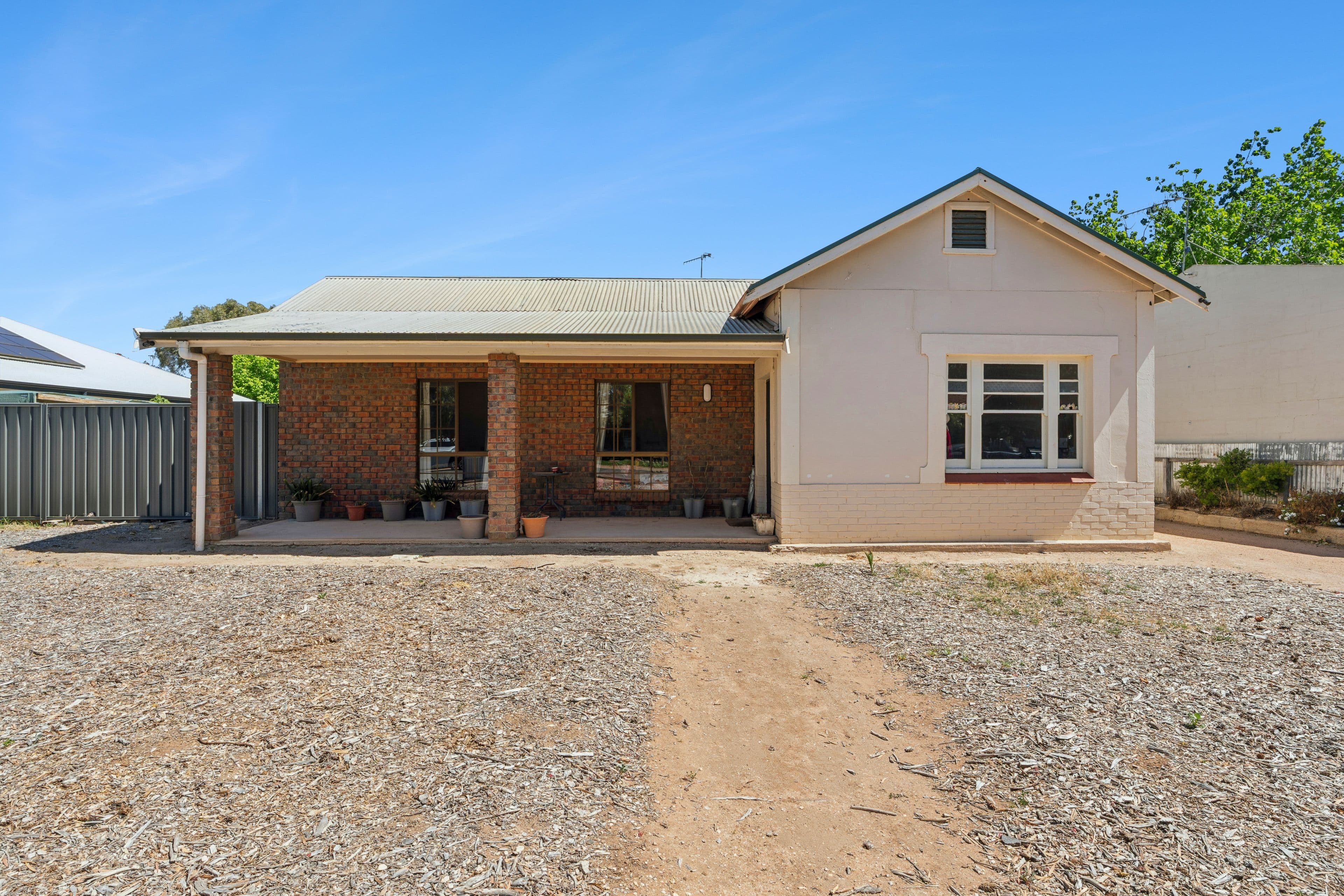 17 Railway Terrace , Renmark SA 5341, Renmark - Thumbnail 2