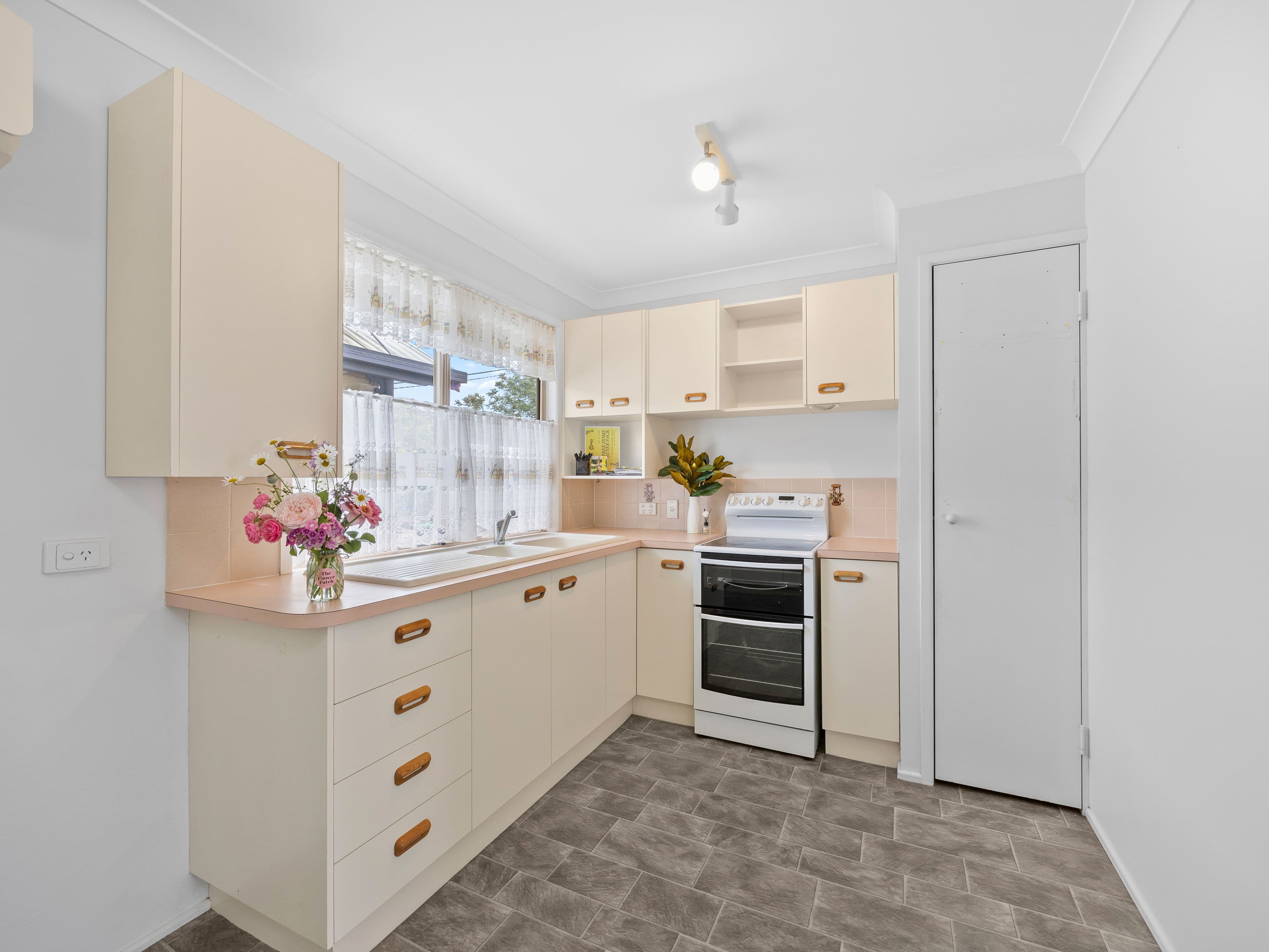 22 Jones Street , Mooloolah Valley QLD 4553, Mooloolah Valley - Thumbnail 3