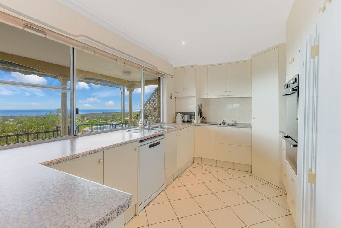 24 Walter Crescent, BANORA POINT, NSW 2486, Banora Point - Thumbnail 8
